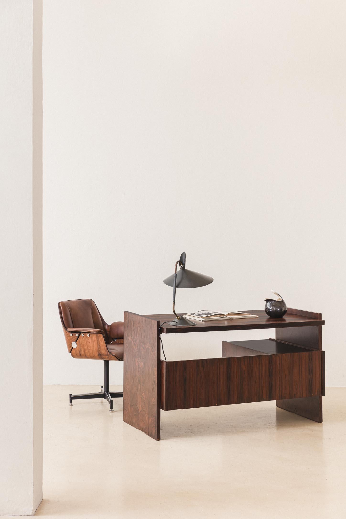 Desk by Celina Decorações, Solid Rosewood, Brazilian Midcentury, 1960s For Sale 2