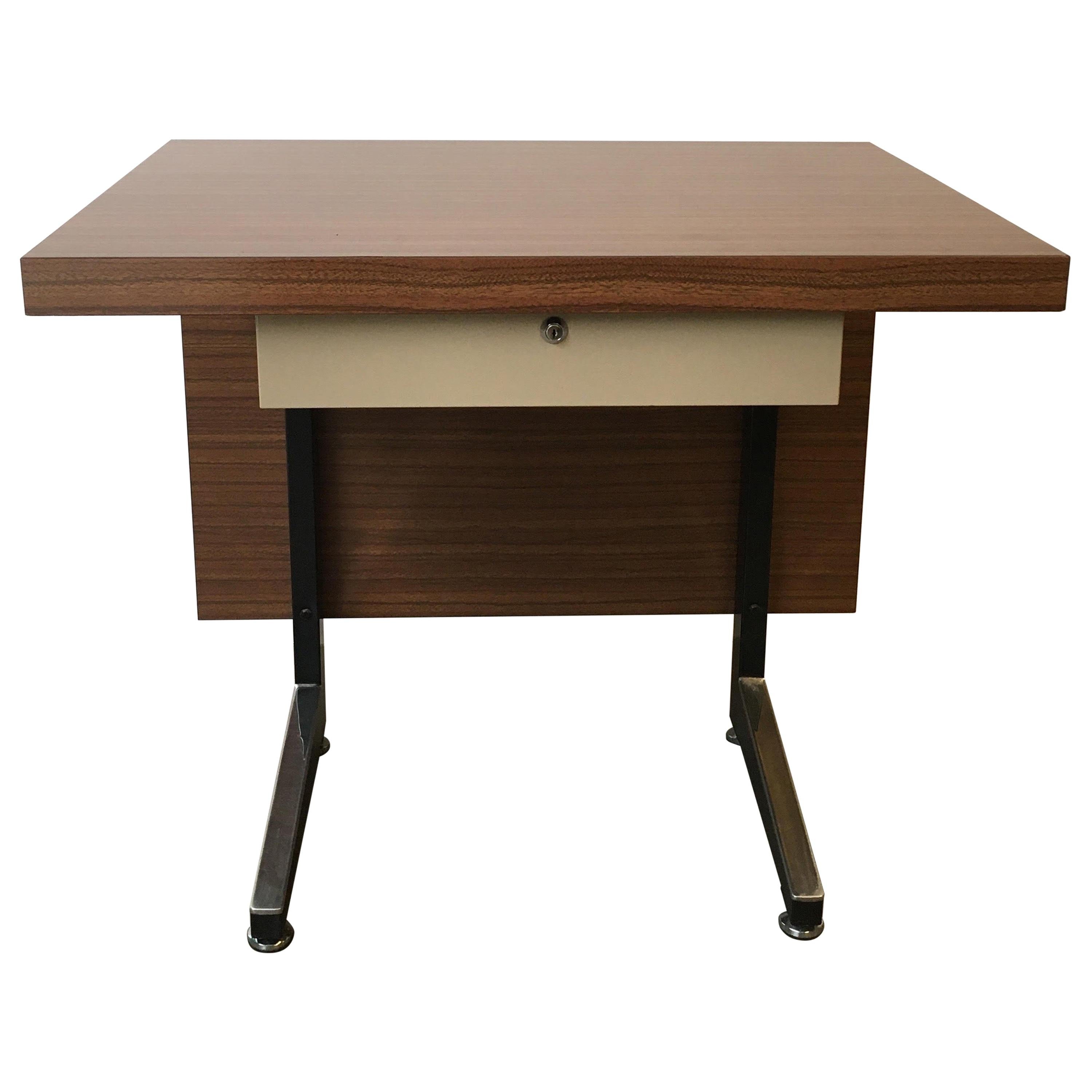 Desk by Daciano da Costa for Metalurgica da Longra For Sale