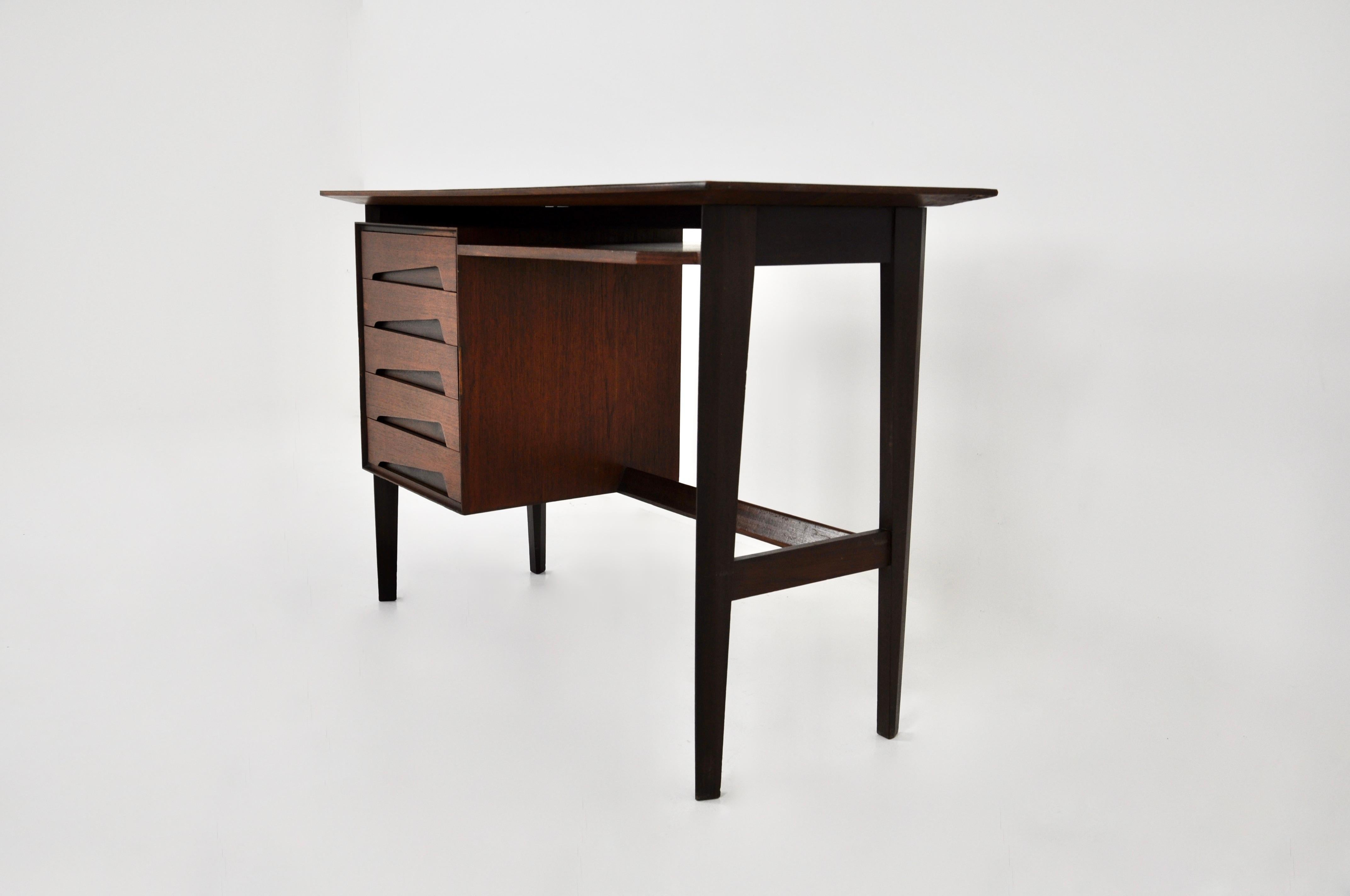 Desk by Edmondo Palutari for Dassi, 1960s In Good Condition For Sale In Lasne, BE