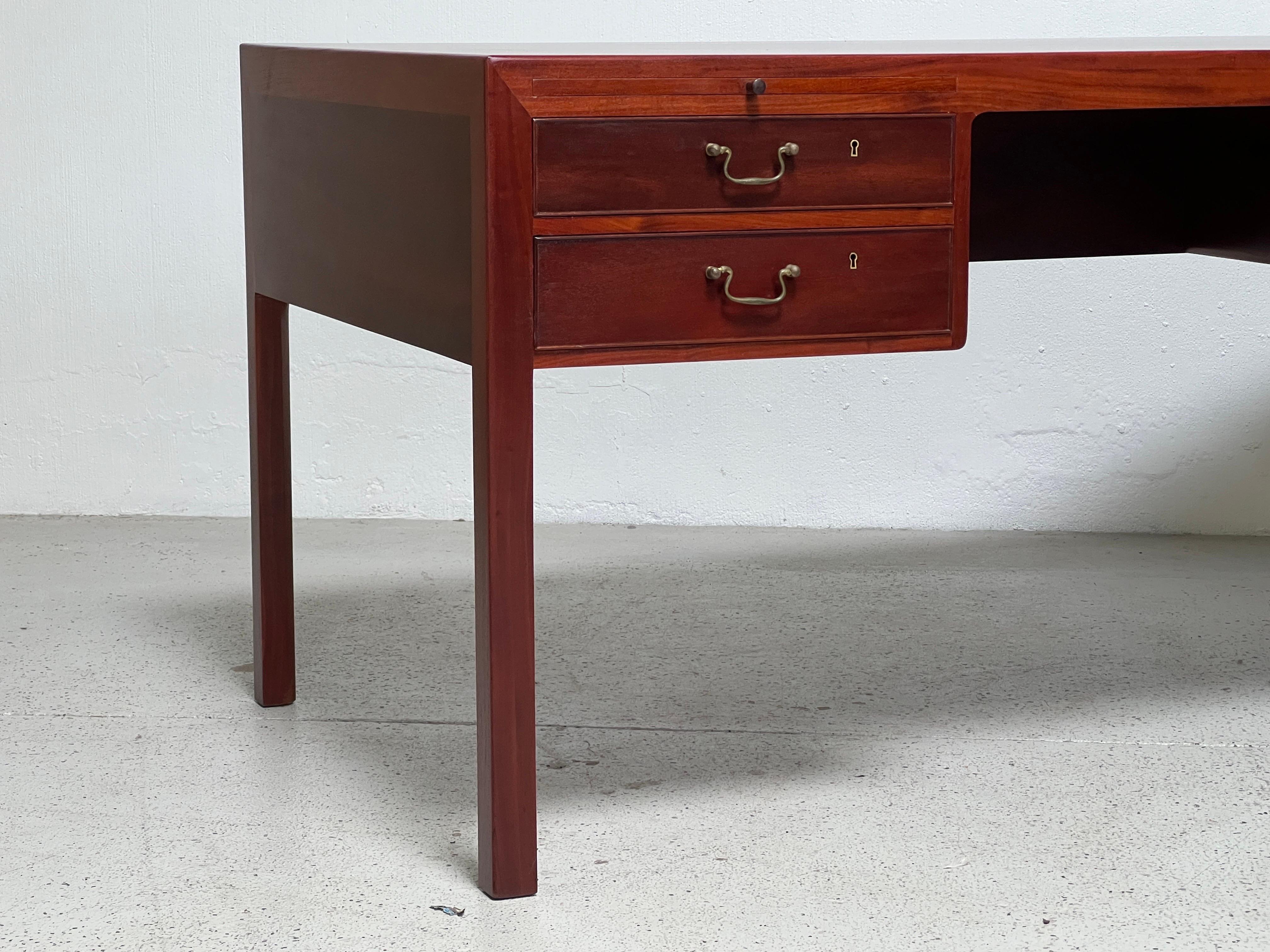 Desk by Ejner Larsen & Aksel Bent Madsen for Willy Beck  For Sale 7