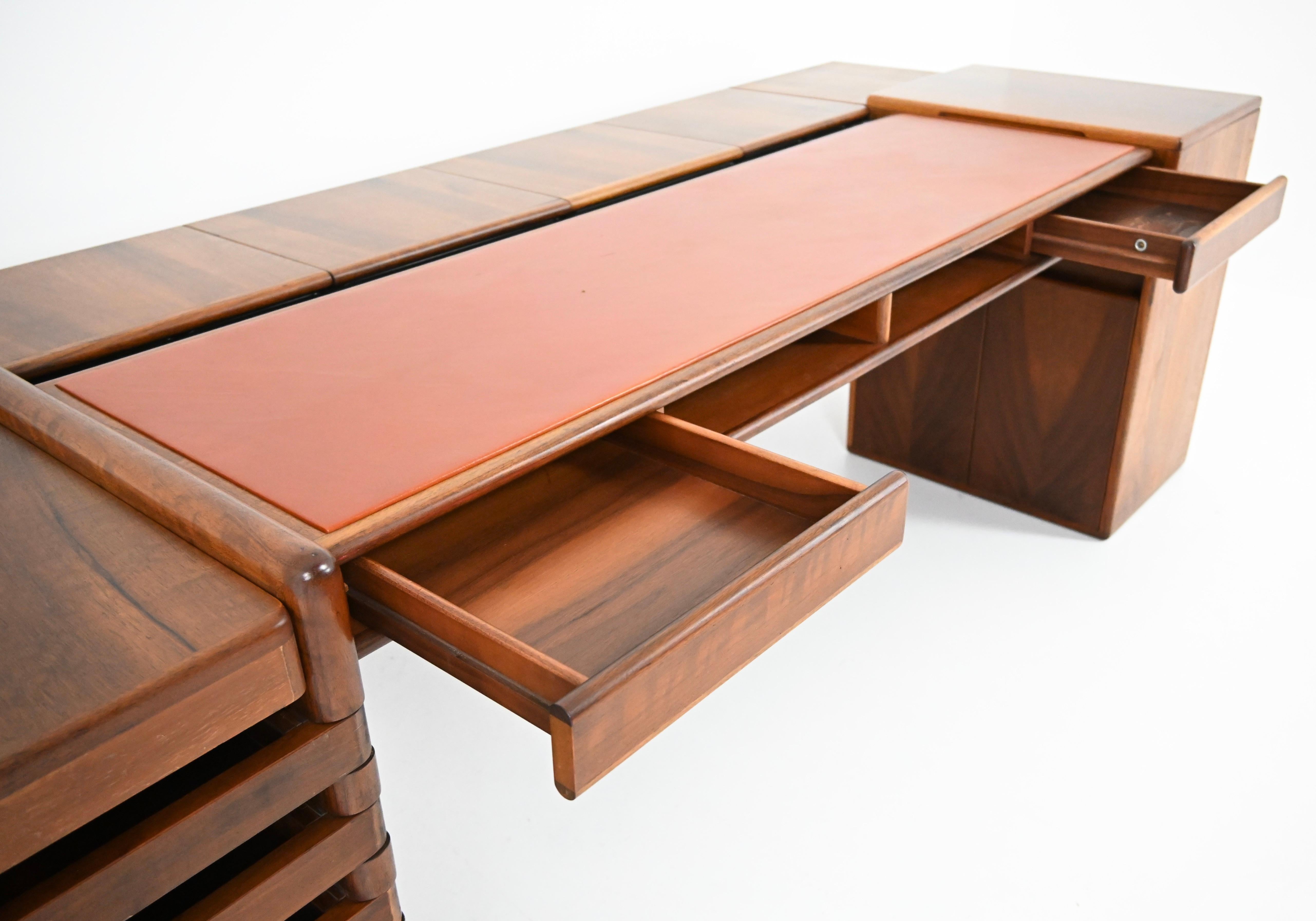Desk by Fabio Lenci for Bernini, 1970s en venta 3