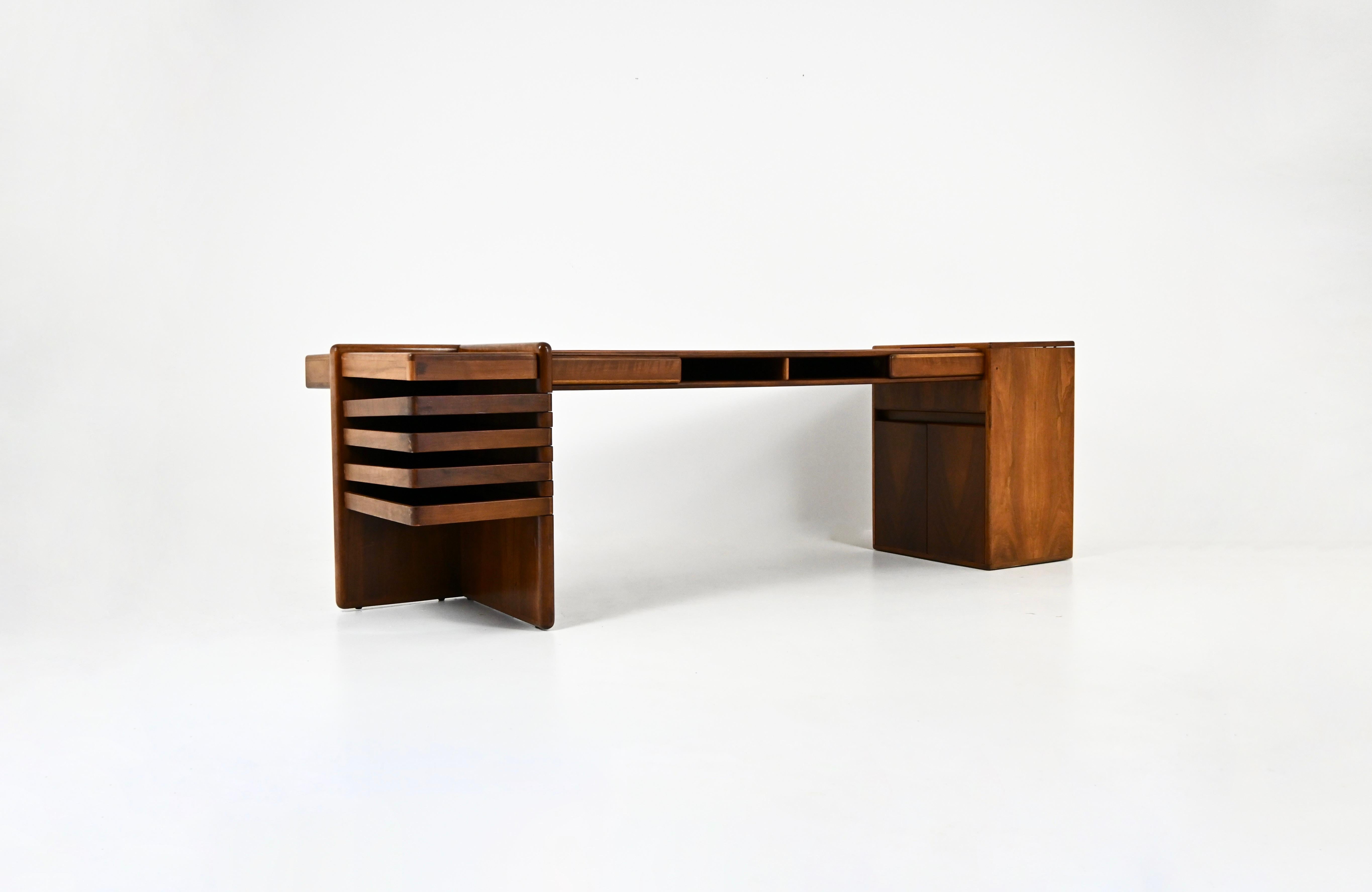 Desk by Fabio Lenci for Bernini, 1970s Moderno de mediados de siglo en venta