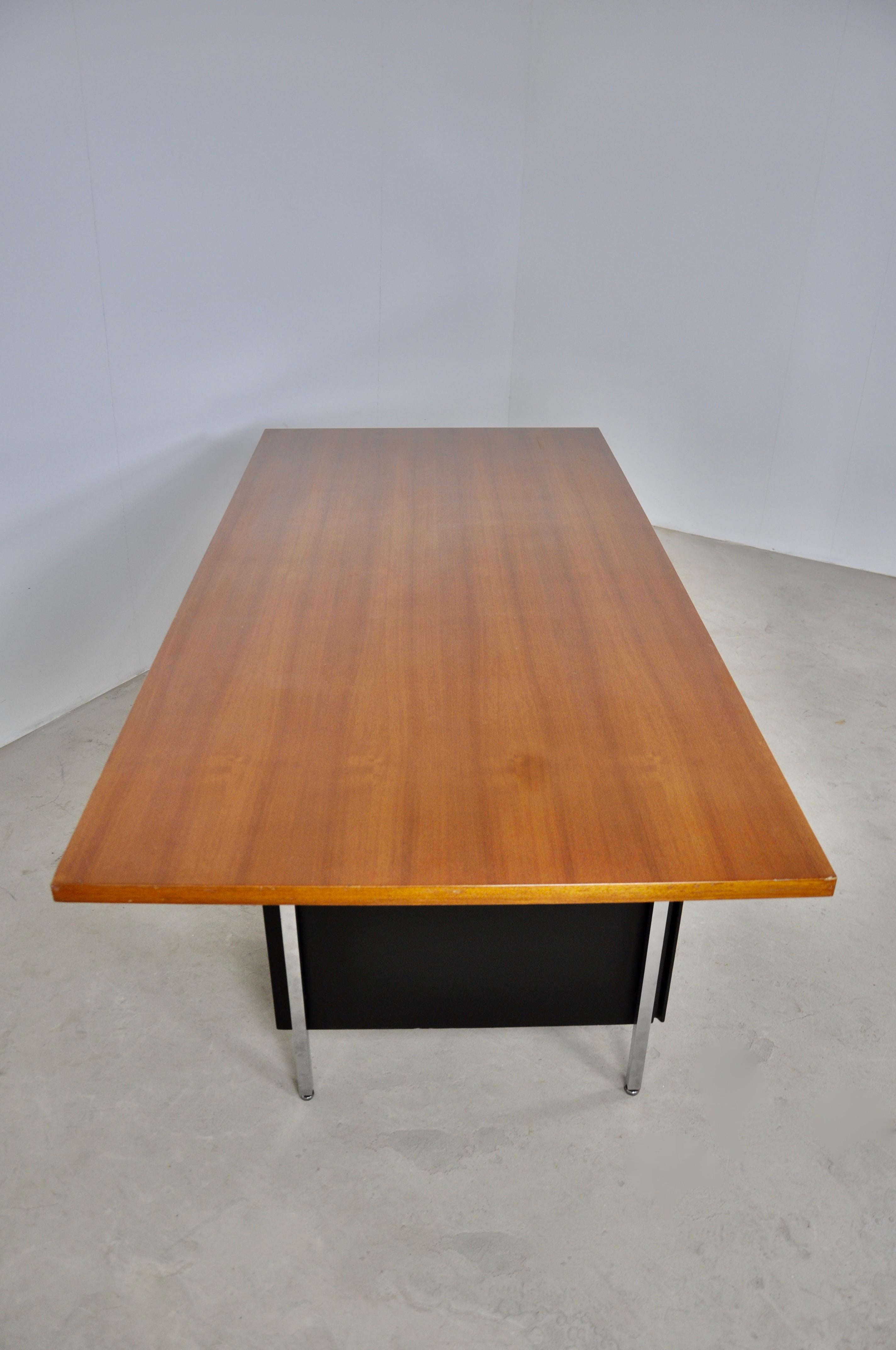 Mid-20th Century Desk by Florence Knoll for Knoll 1950S