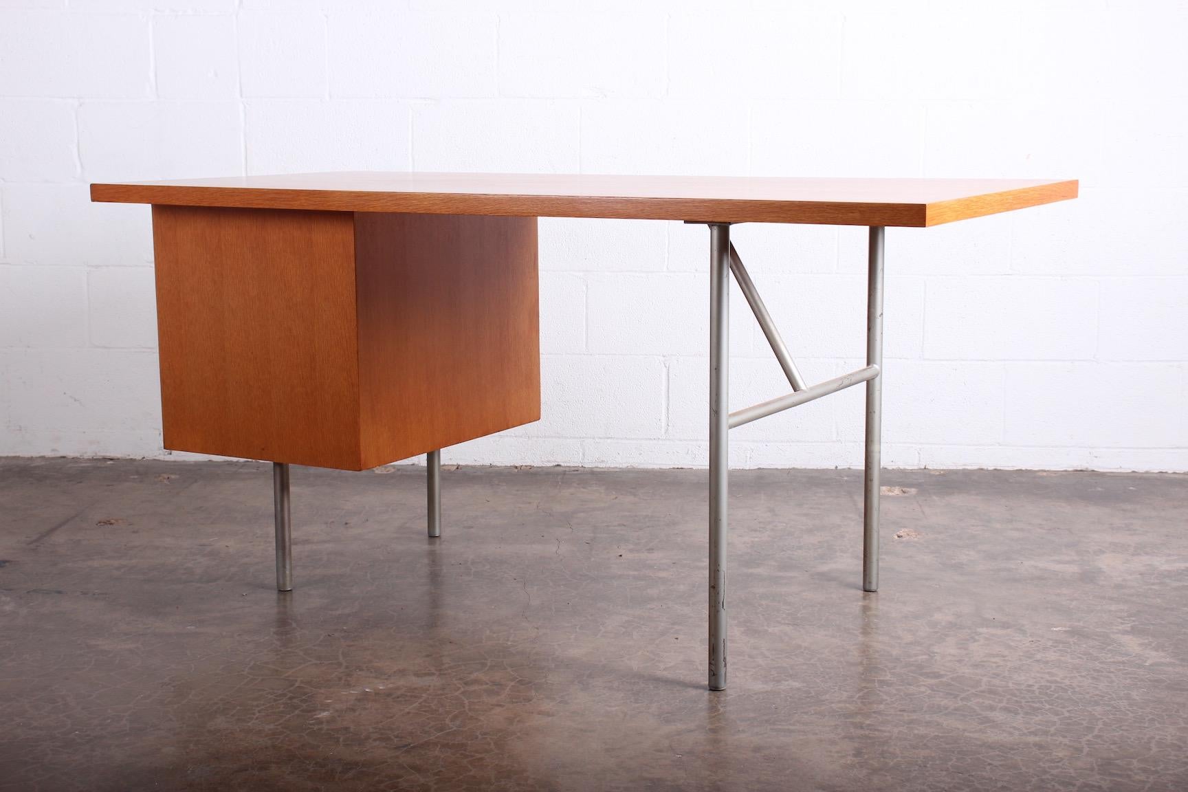 Desk by George Nelson for Herman Miller 8