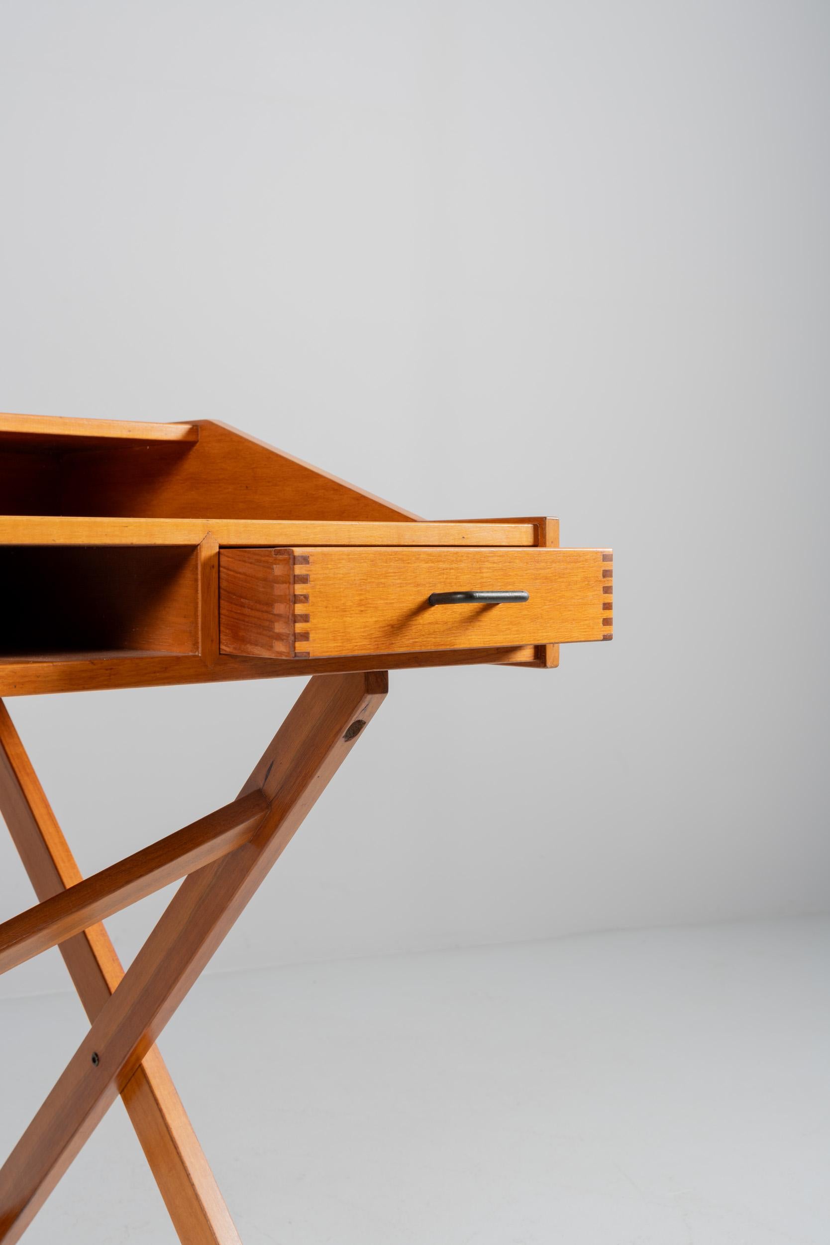 Mid-Century moderno Scrivania di Gianfranco Frattini 1956 in vendita