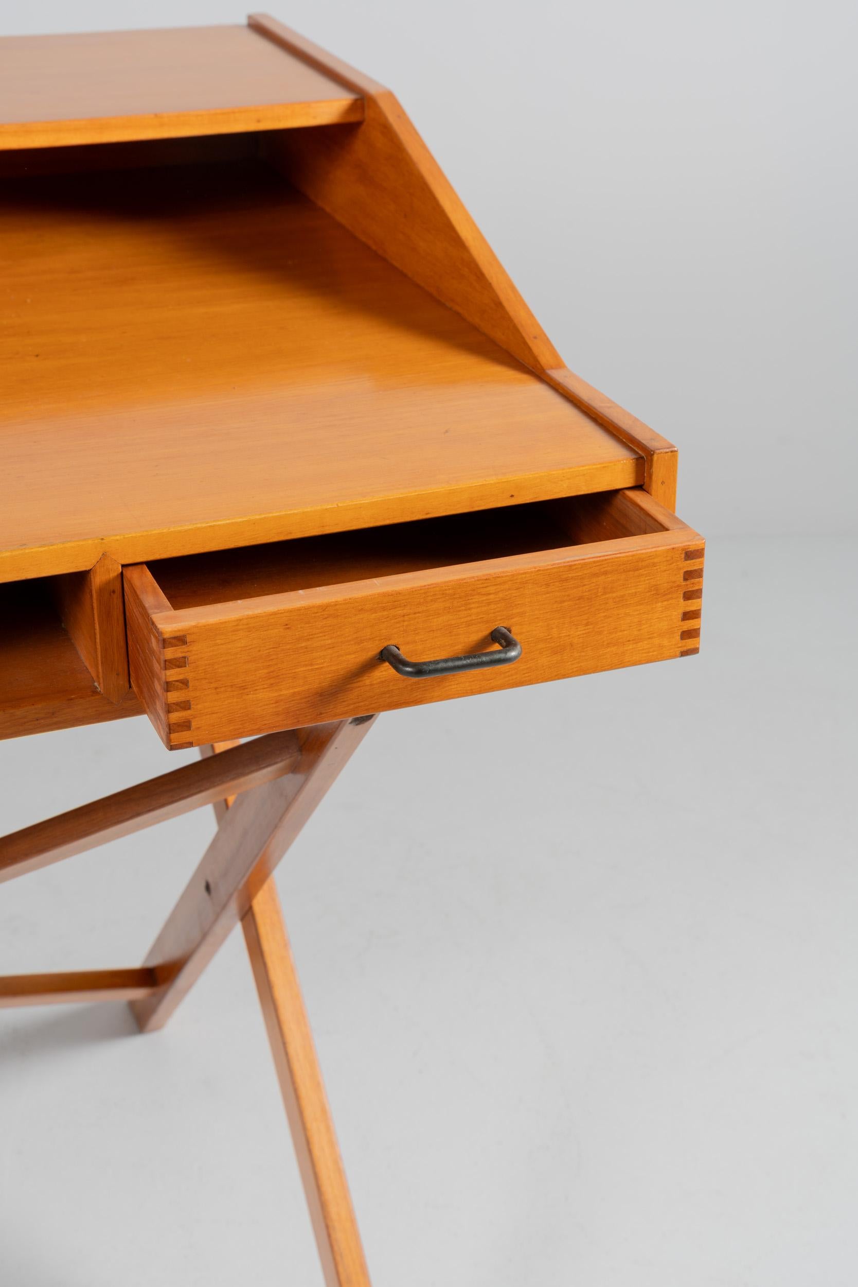 Italiano Scrivania di Gianfranco Frattini 1956 in vendita