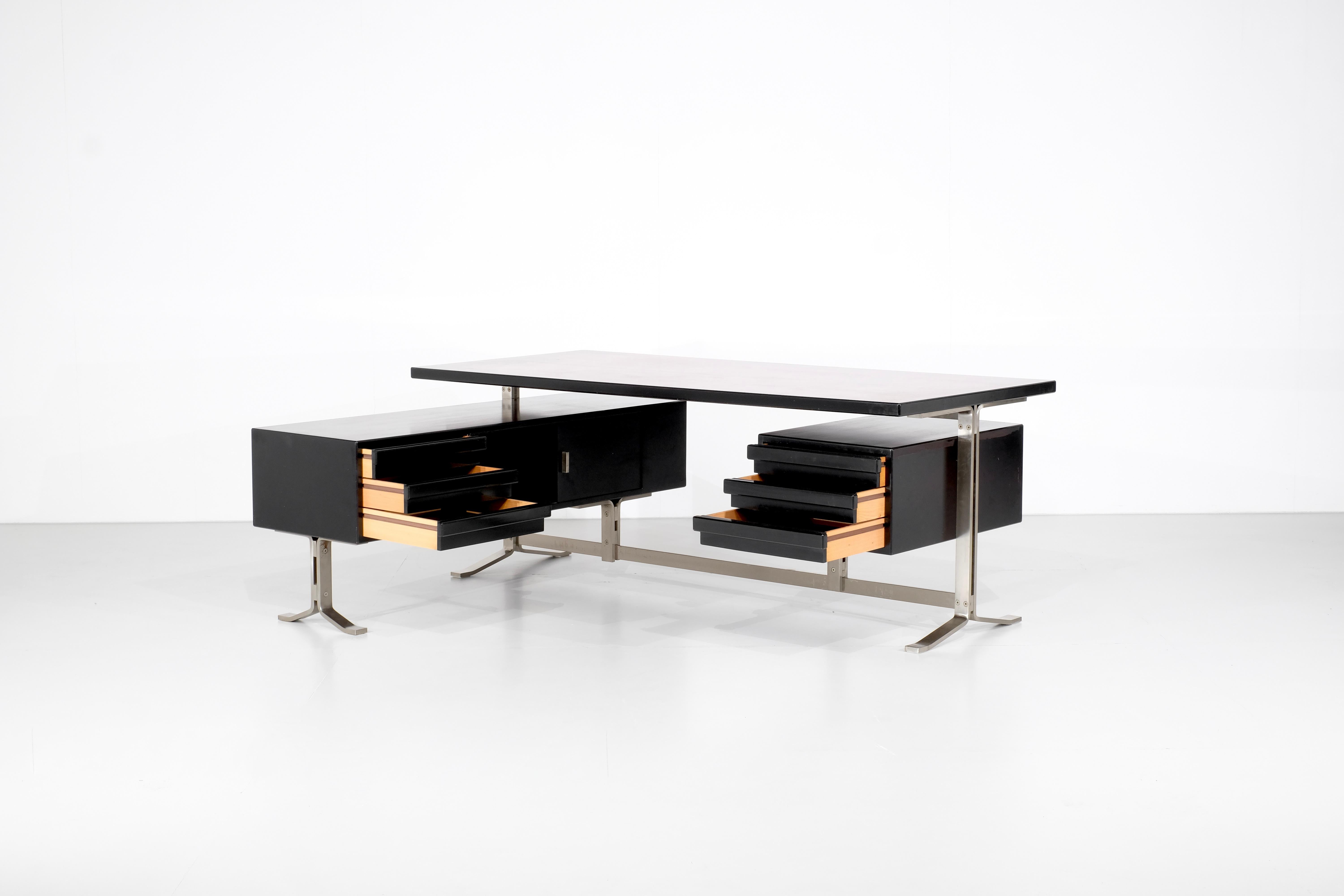Fin du 20e siècle Bureau de Gianni Moscatelli pour Formanova, Italie, années 1970. en vente