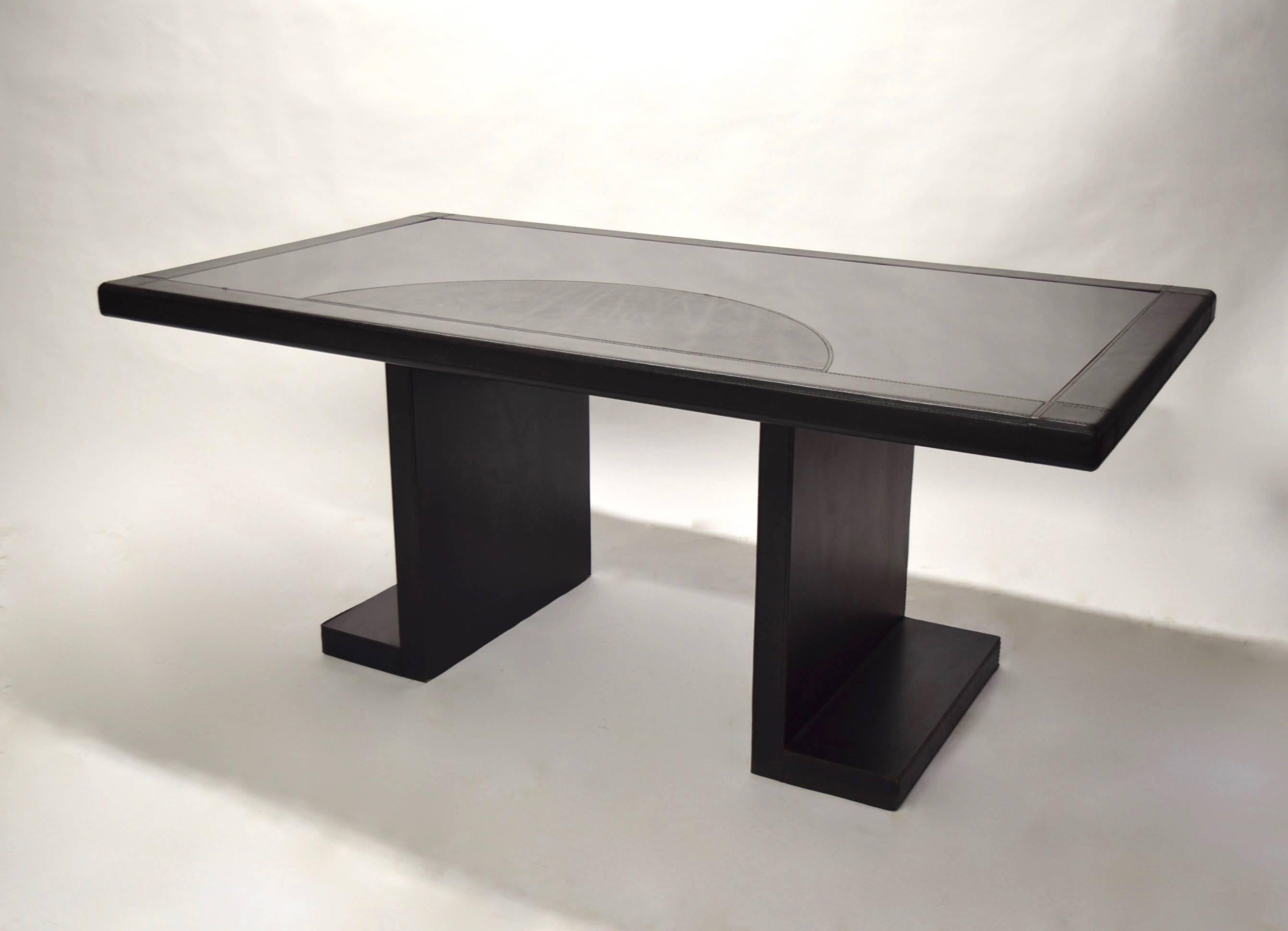 Desk by Guido Faleschini for i4Mariani, Distributed by Pace, Italy C. 1979 In Good Condition In Jersey City, NJ