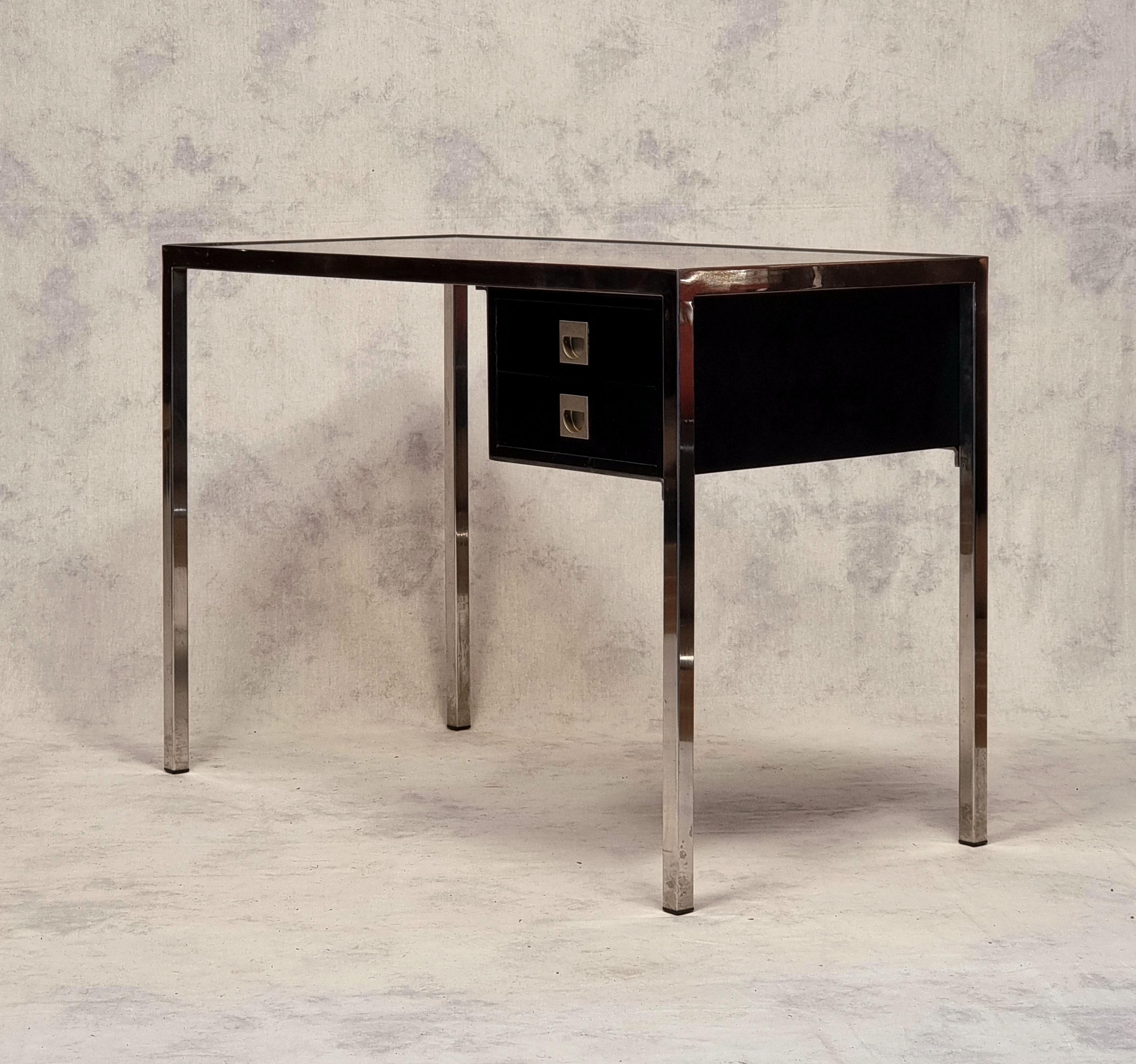 Schreibtisch von Guy Lefèvre - metal&wood - um 1970 (Moderne der Mitte des Jahrhunderts) im Angebot