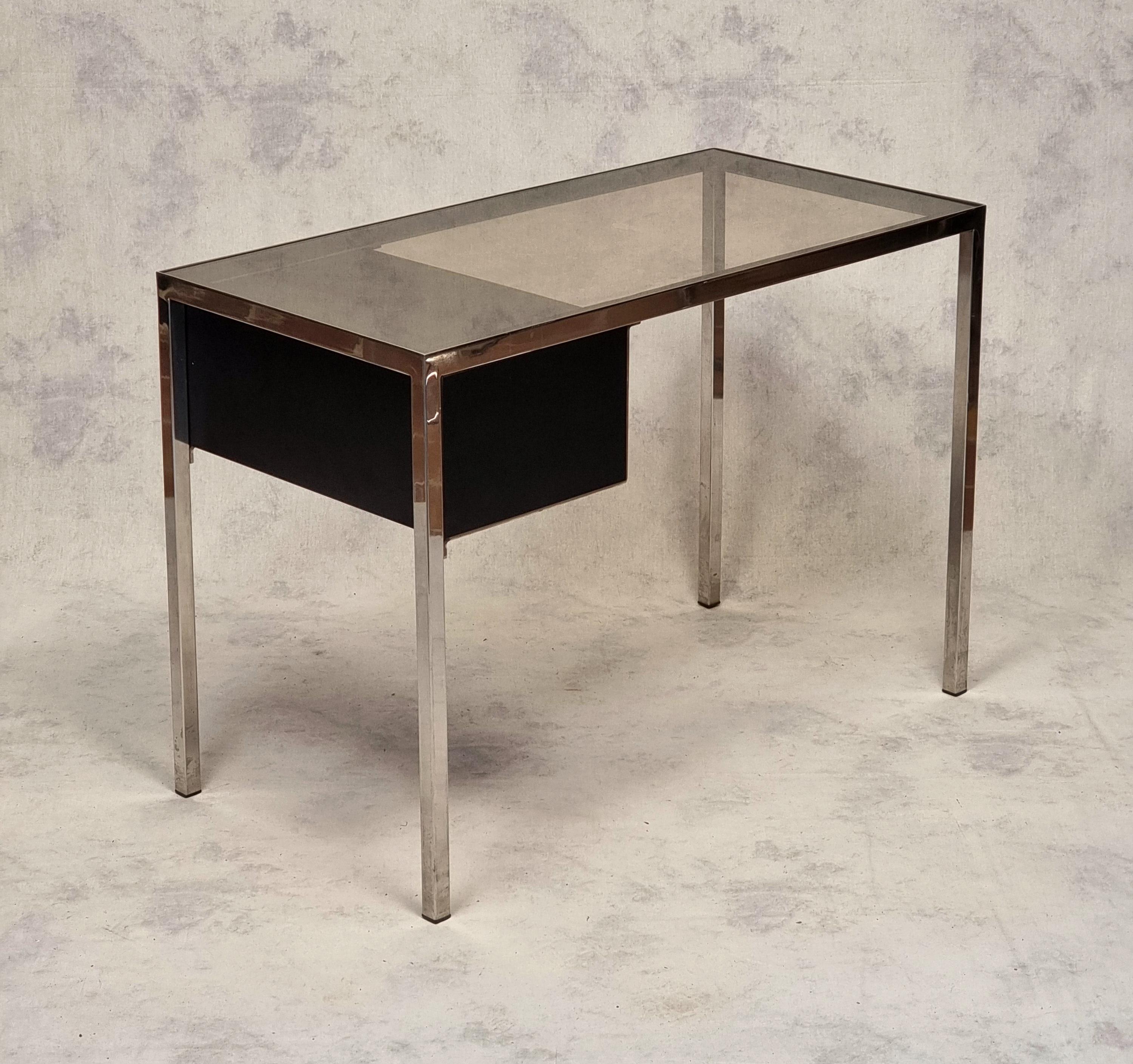 French Desk By Guy Lefèvre - Metal & Wood - Ca 1970 For Sale