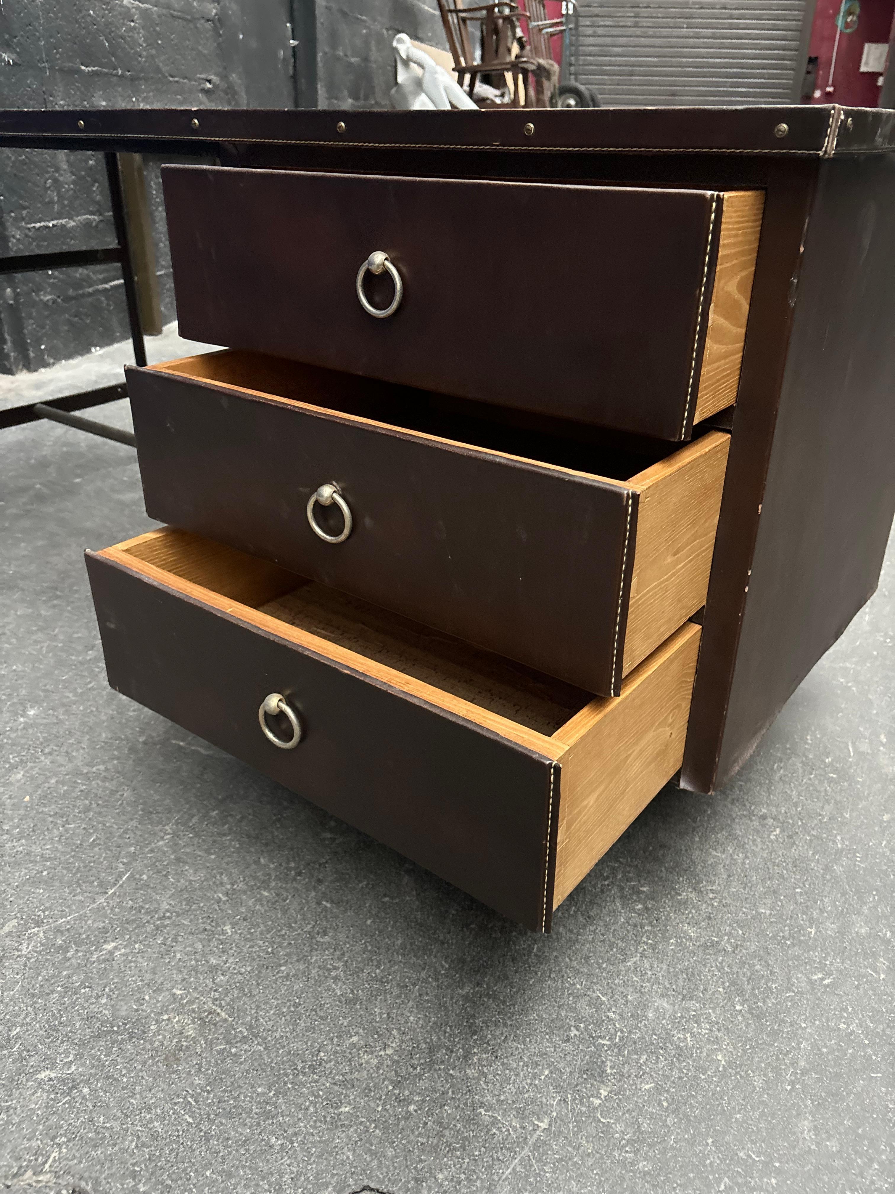 Scrivania di Jacques Adnet in vendita 10