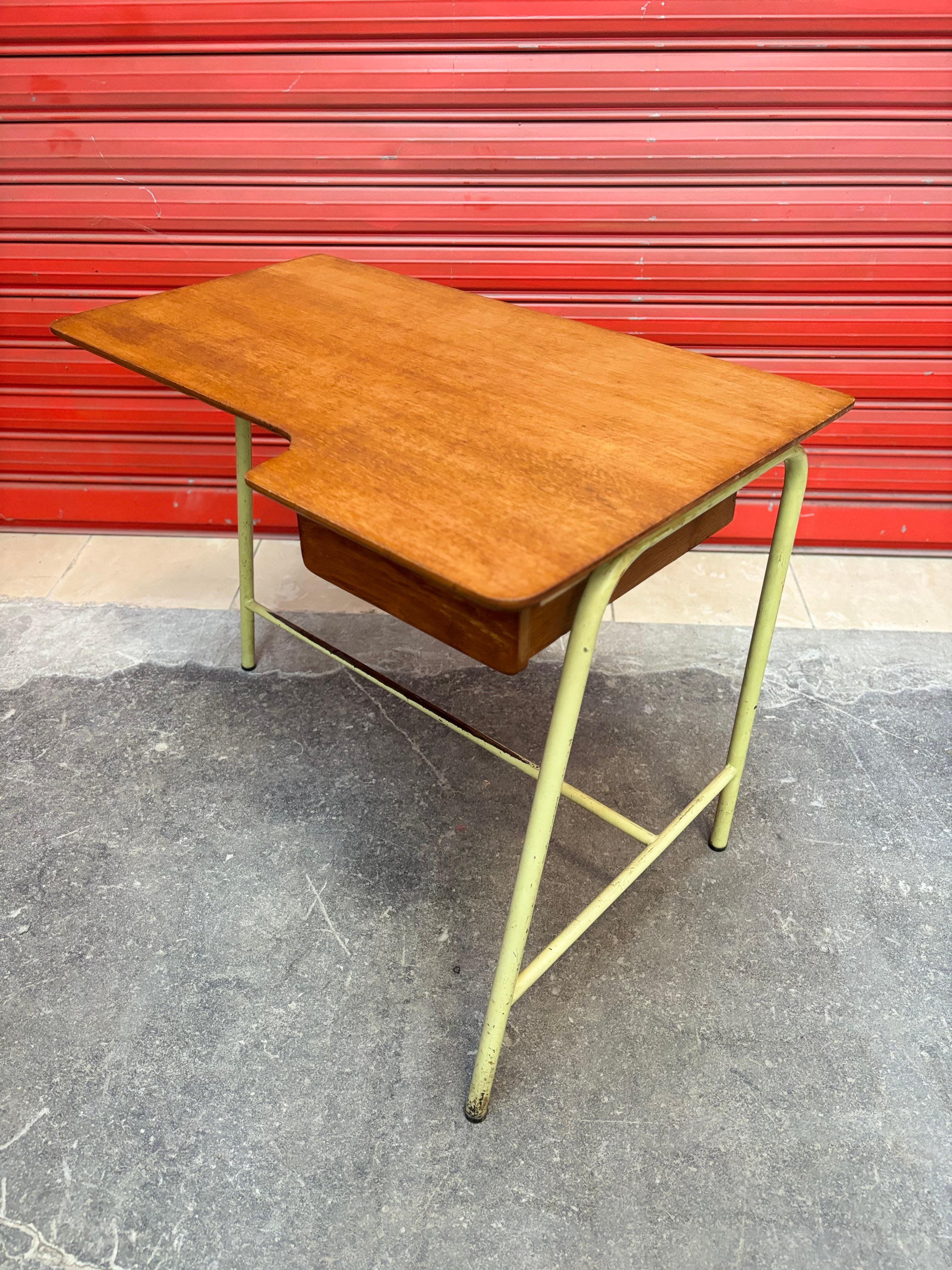 Desk by Jacques Hitier for Anthony university im Zustand „Gut“ im Angebot in SAINT-OUEN-SUR-SEINE, FR