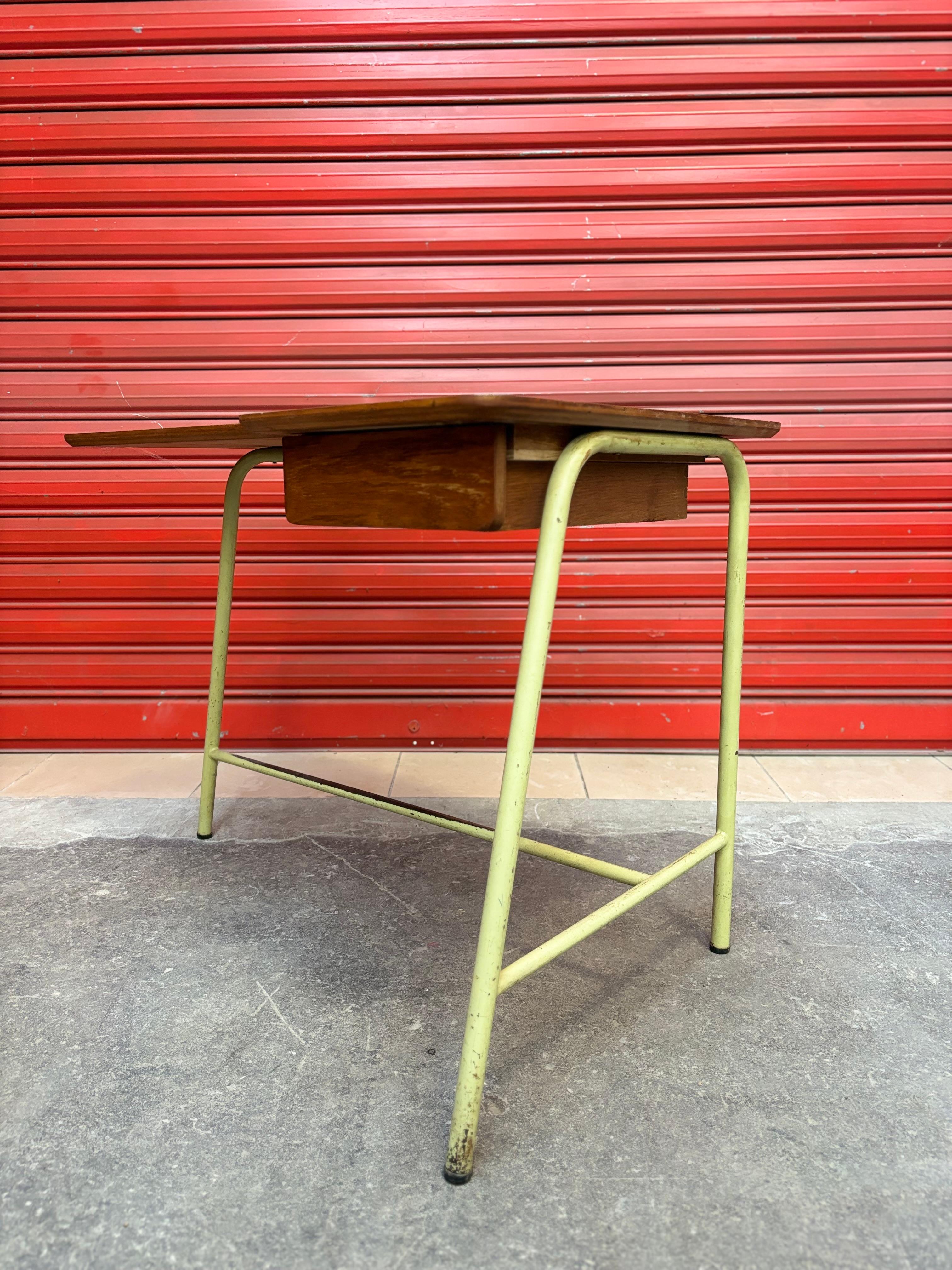 Desk by Jacques Hitier for Anthony university im Angebot 3