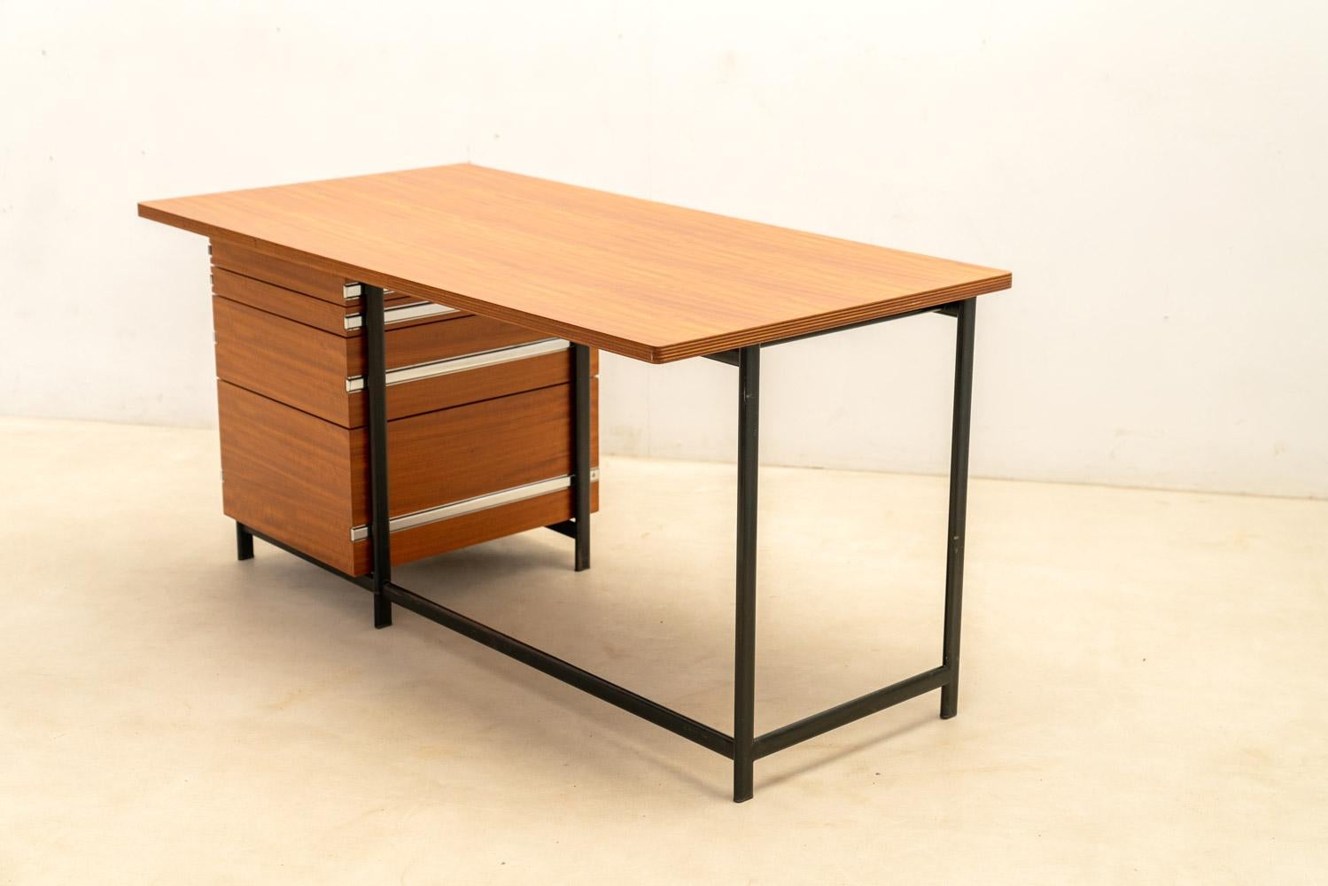 Desk by Jules Wabbes, Belgium 1960' For Sale 10