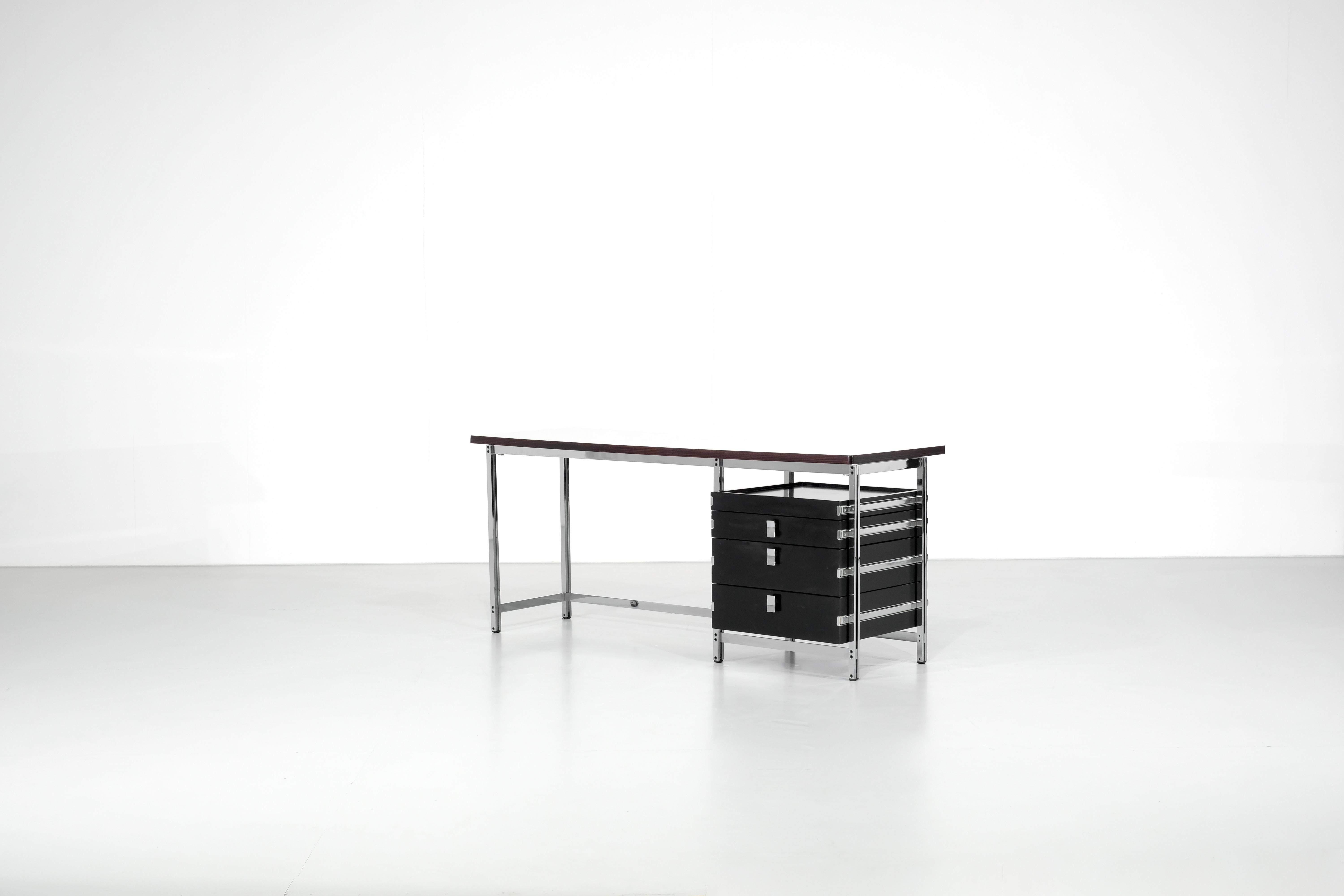 Belga Scrivania di Jules Wabbes per Le Mobilier Universel, Belgio 1960. in vendita
