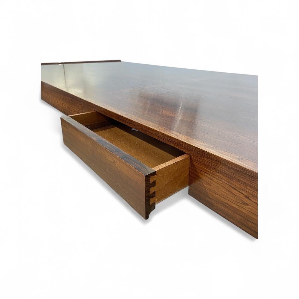 Schreibtisch von Karl Erik Ekselius, Design 1960er-Jahre im Angebot 1