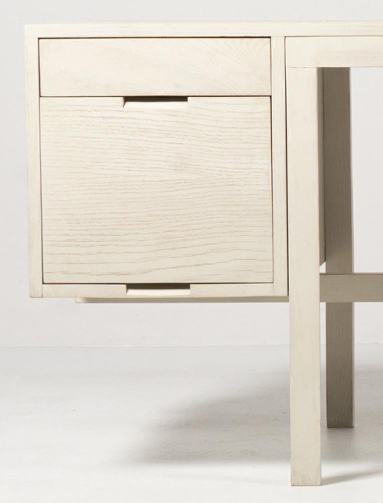 Schreibtisch von Marcel Breuer, 1955 (Lackiert) im Angebot