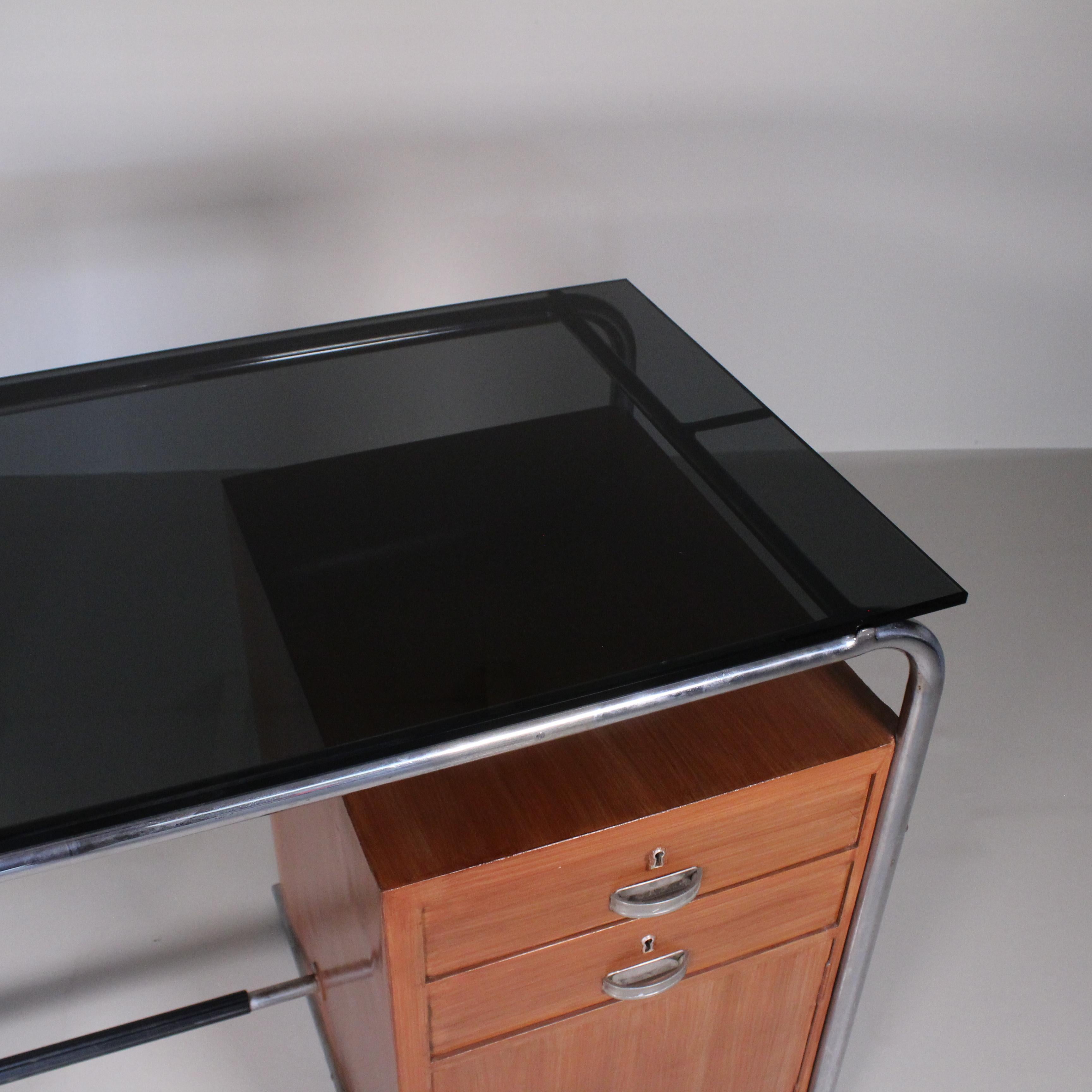 Modern Desk by Osvaldo Borsani For Sale