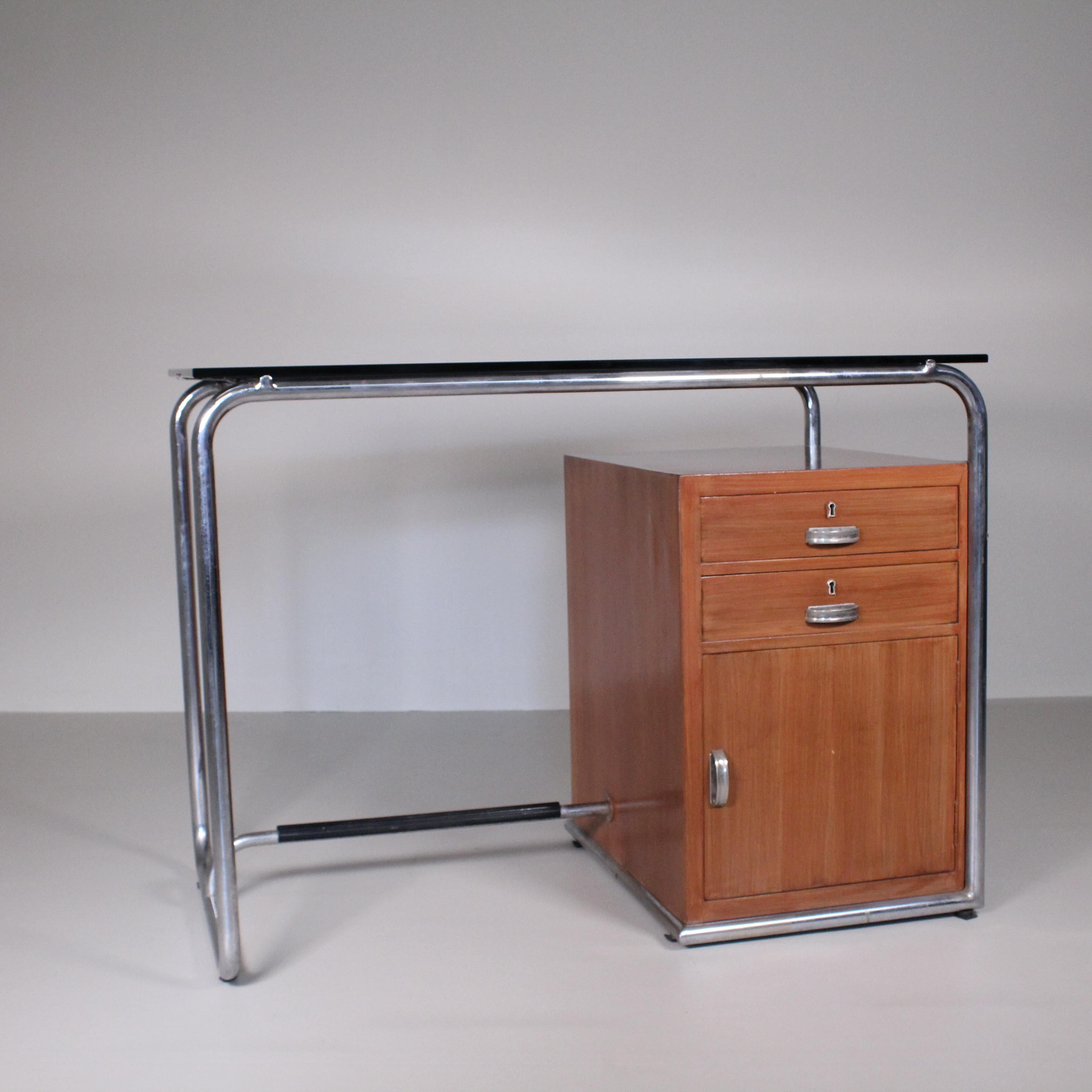 Desk by Osvaldo Borsani For Sale 1
