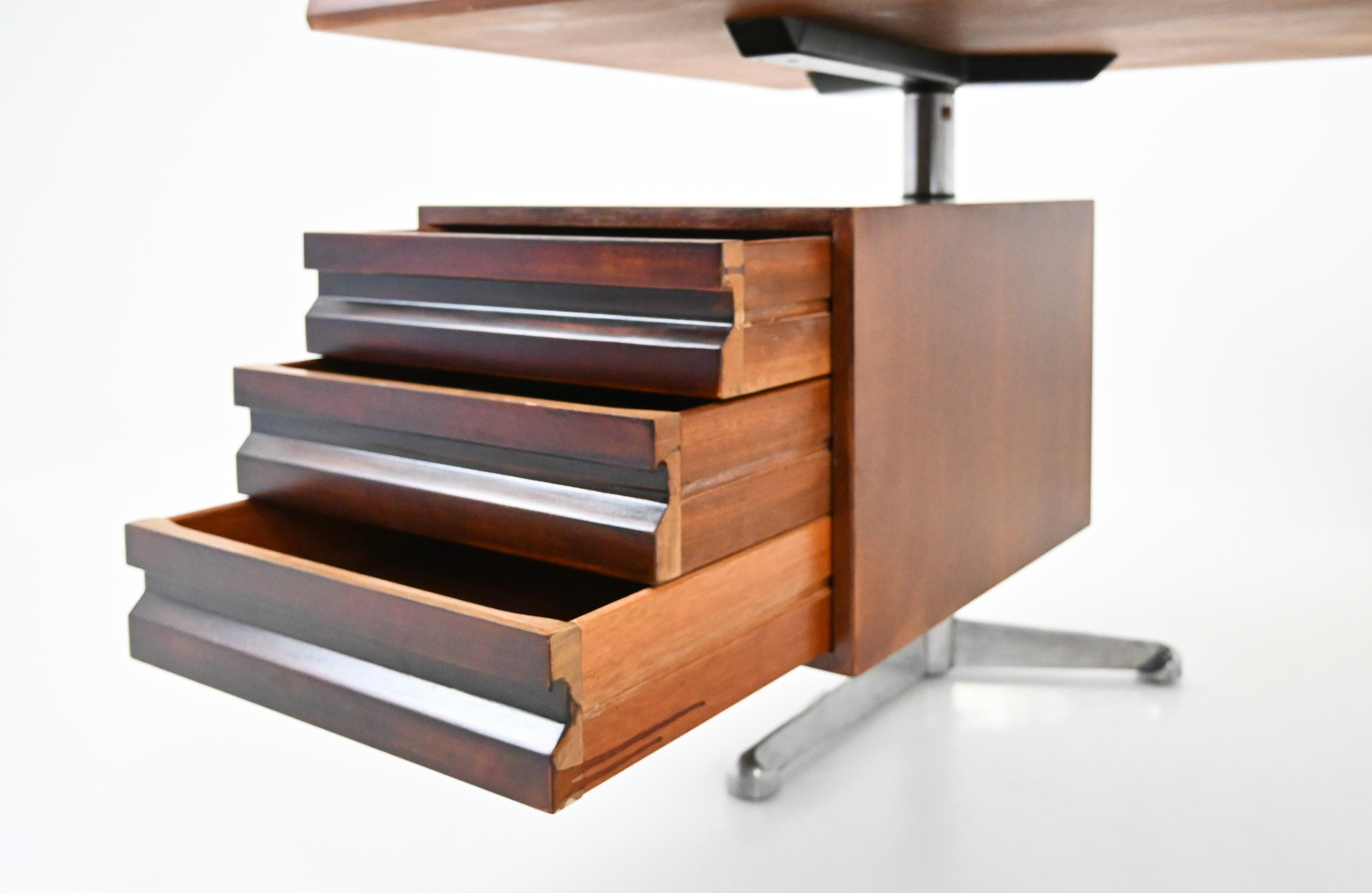 Scrivania di Osvaldo Borsani per Tecno, anni '60 in vendita 6