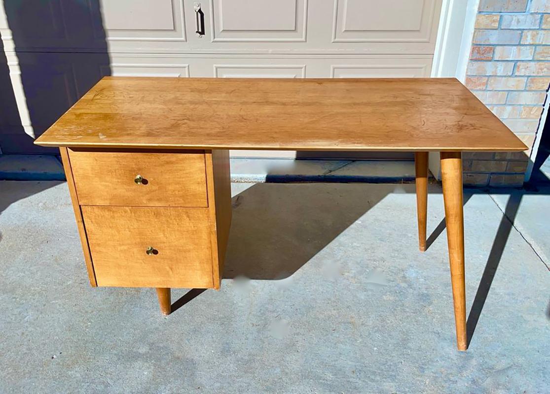 American Desk by Paul McCobb Planner Group for Winchendon in Maple