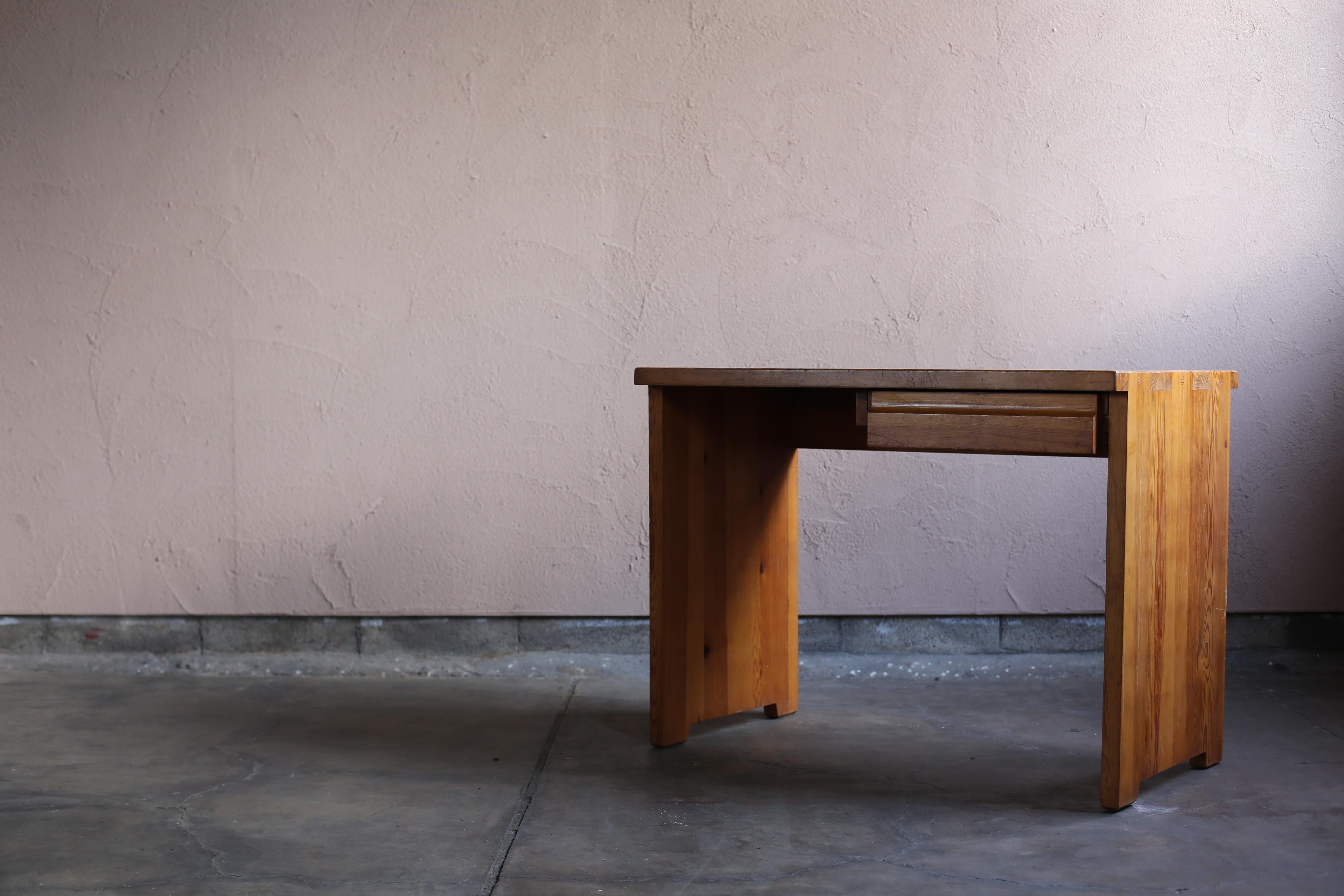 Mid-Century Modern Desk by Raymond Haeusler for Regain For Sale