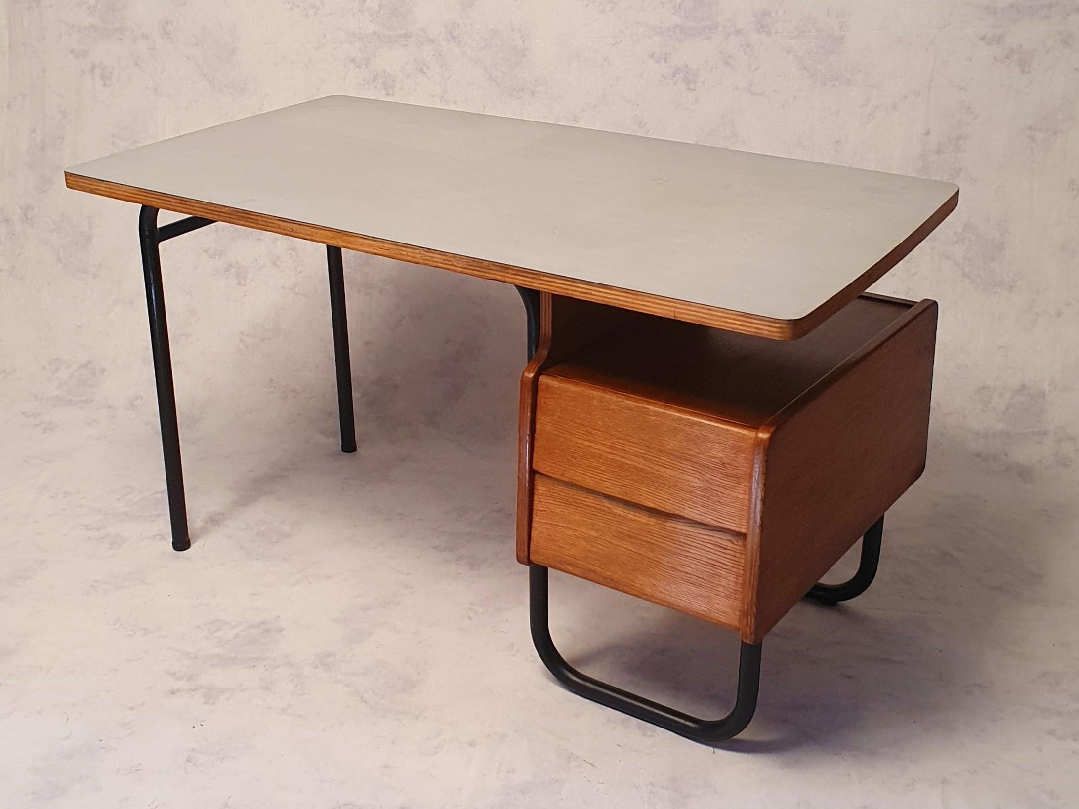 Mid-Century Modern Desk by Robert Charroy for Mobilor, Cité Universitaire Jean Zay d'Antony, Oak For Sale