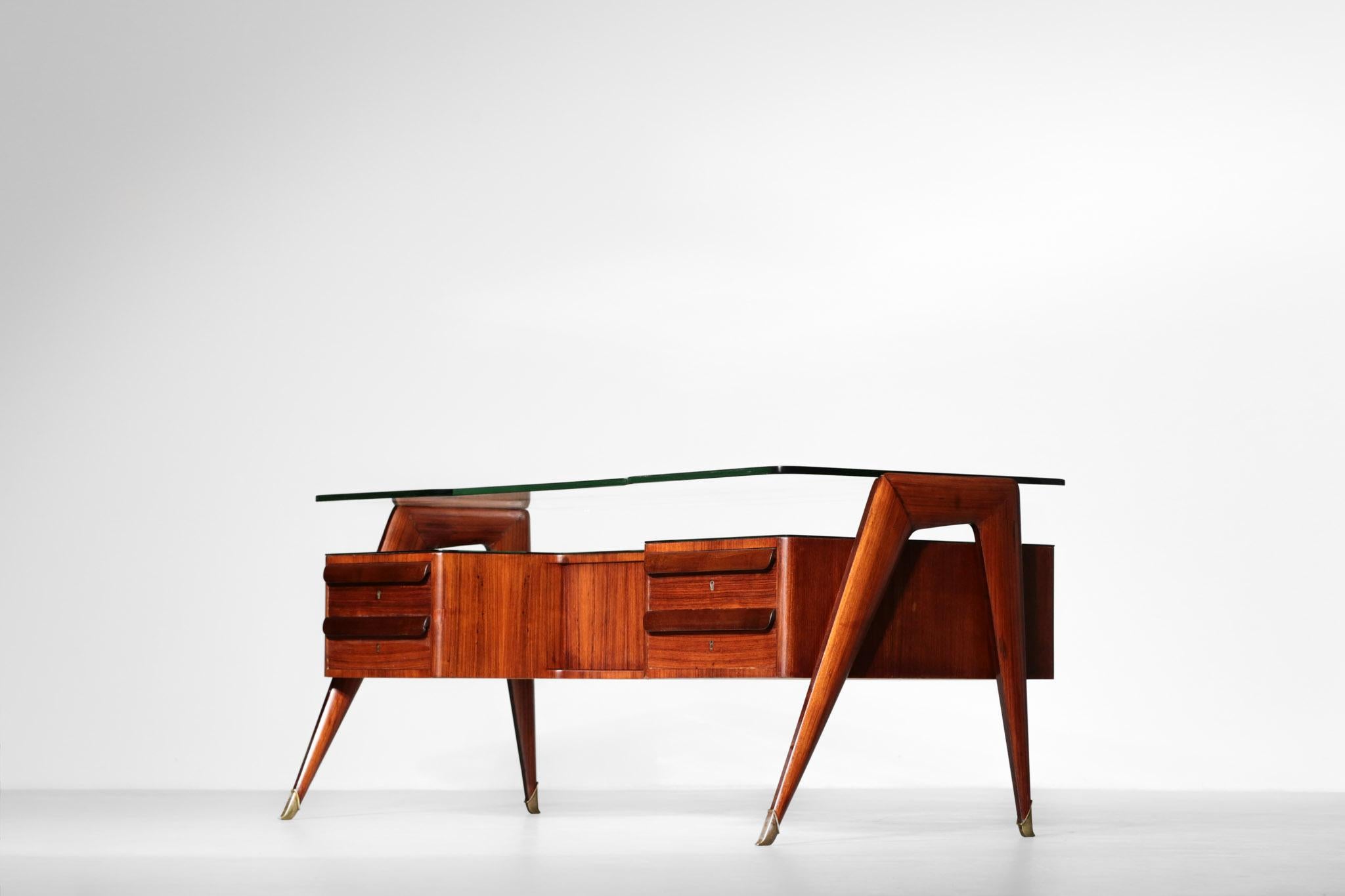 Schreibtisch von Vittorio Dassi:: 1950er Jahre Italienisches Design (Moderne der Mitte des Jahrhunderts)