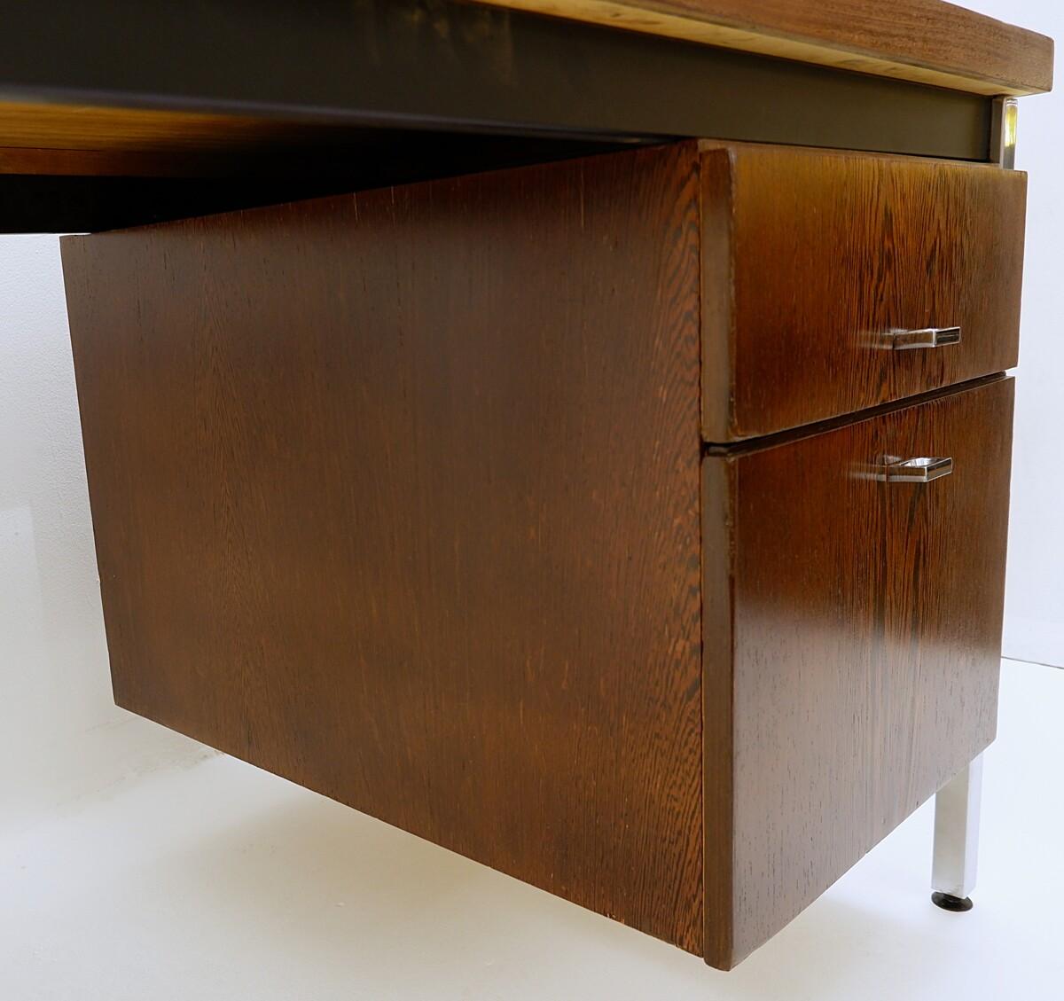 Desk by Wenge for Knoll, 1960s 4
