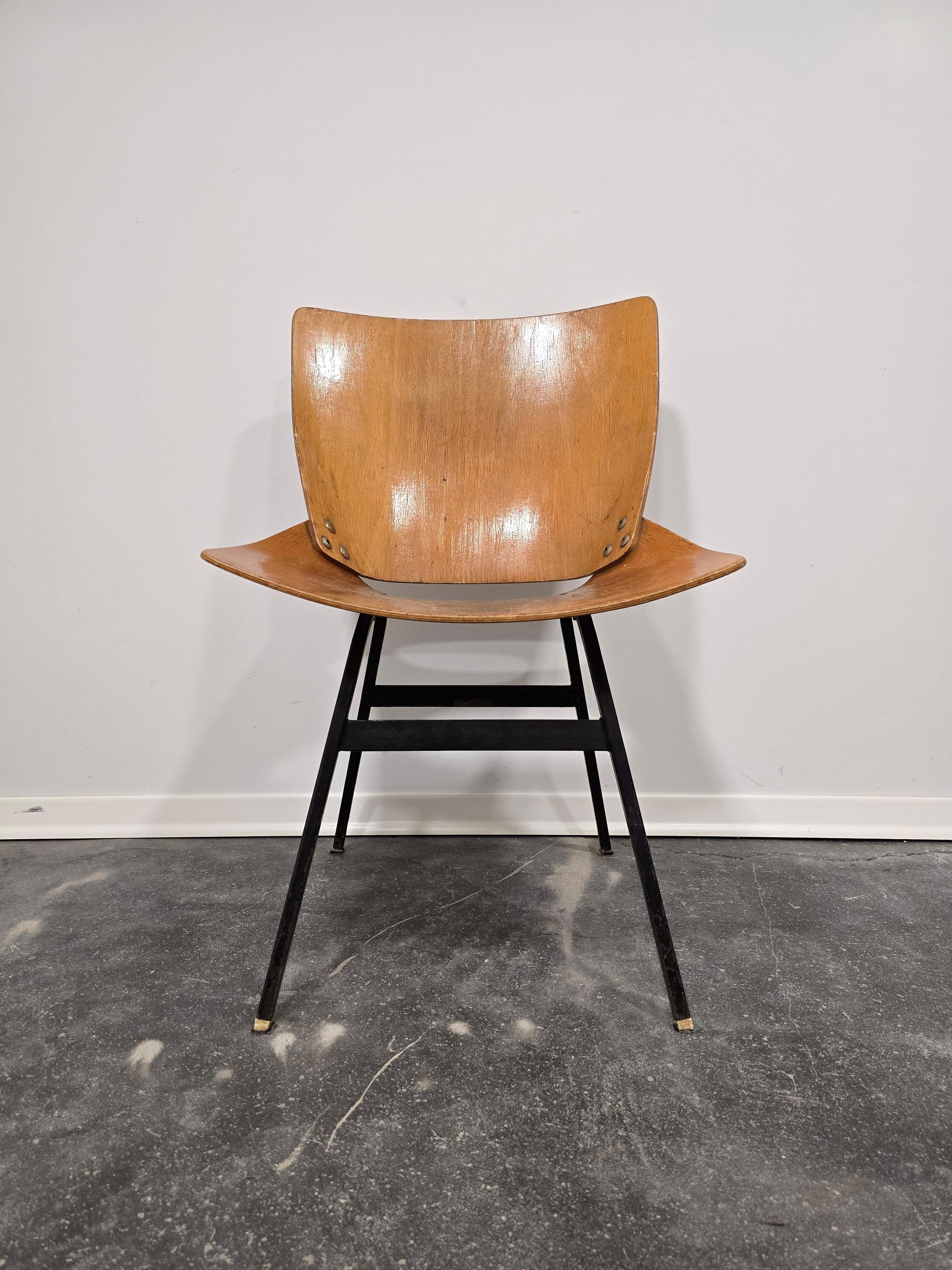Mid-Century Modern Desk chair 1950s For Sale