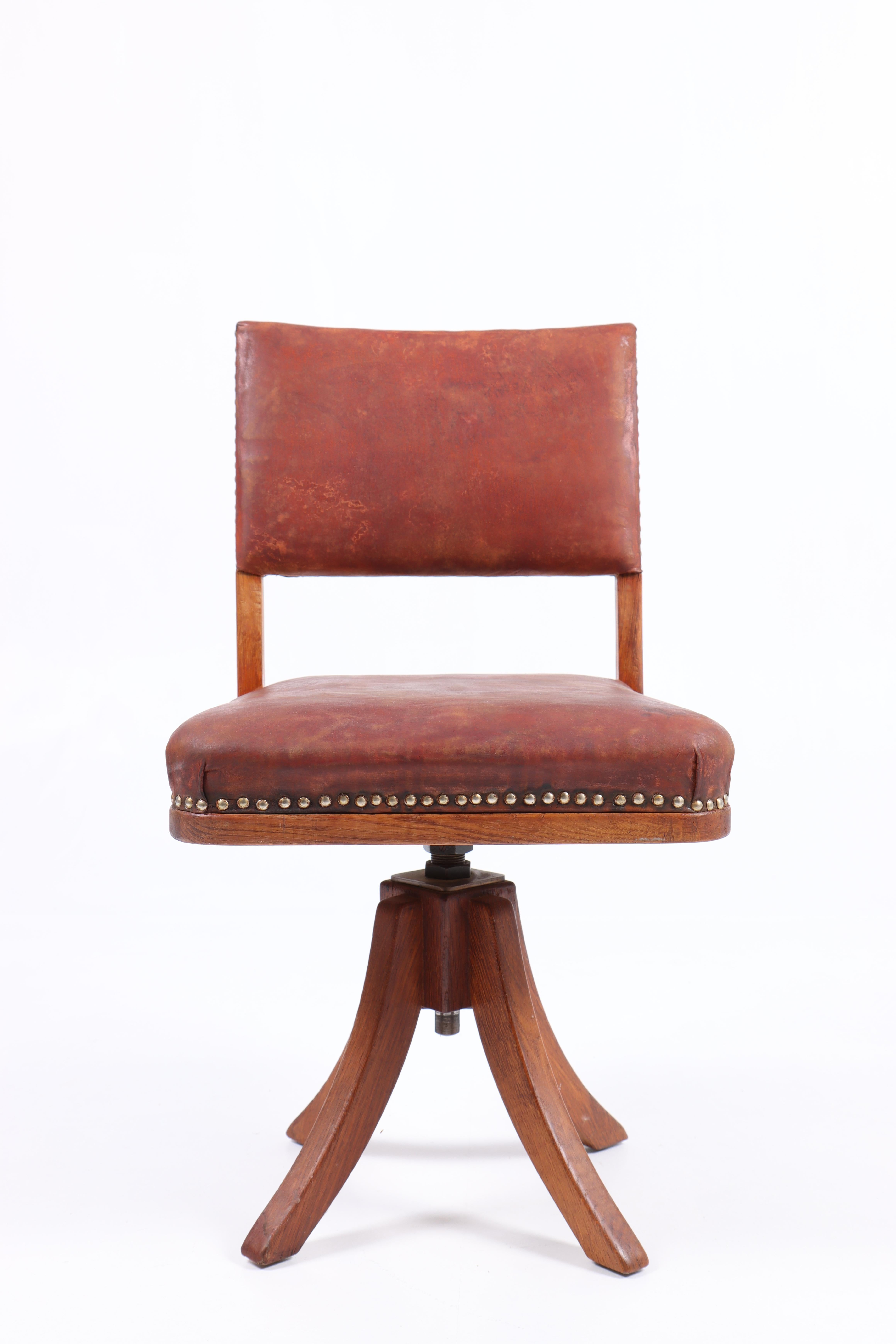 Scandinavian Modern Desk Chair in Patinated Leather and Oak by Danish Cabinetmaker Frits Henningsen For Sale