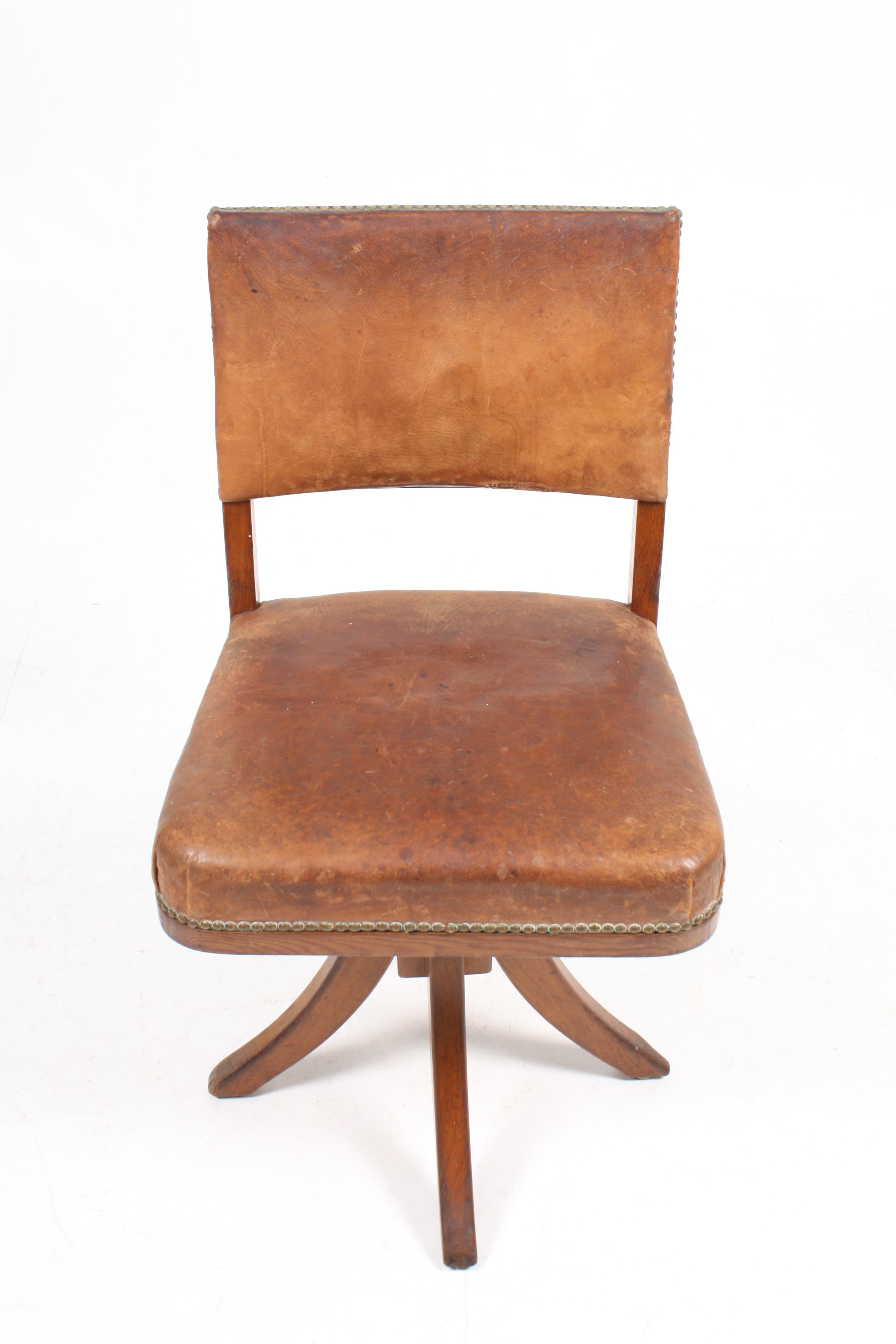 Mid-20th Century Desk Chair in Patinated Leather and Oak by Danish Cabinetmaker Frits Henningsen