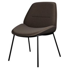 Chaise de bureau Munch avec bouclette taupe Loop fabriquée à la main par Murmurio