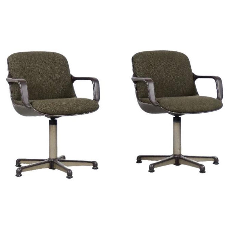 Pair of Vintage Mid-century Fabric Desk Chairs by Charles Pollock for Comforto For Sale