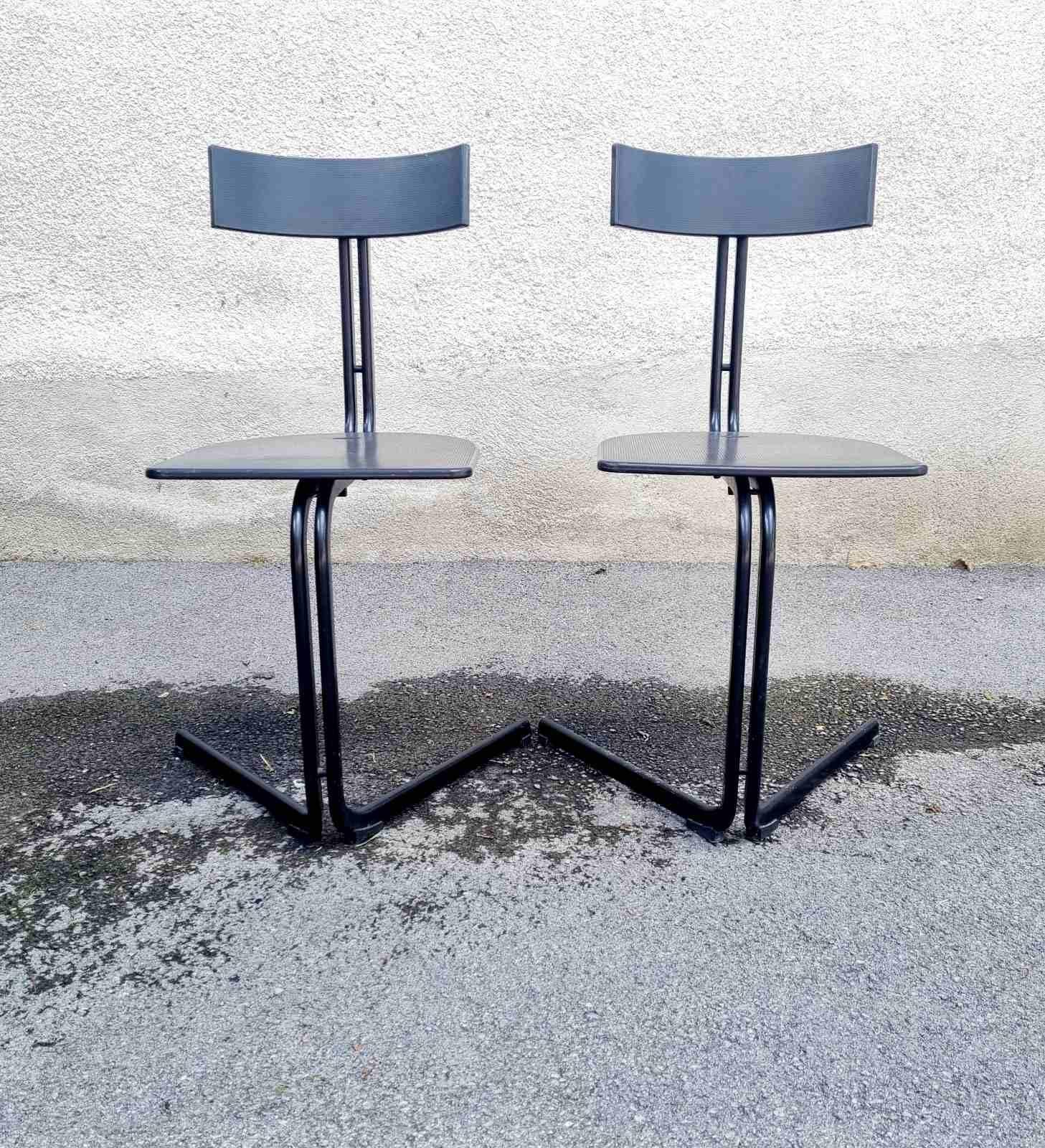 Mid-Century Modern Desk Chairs Model Vipera Designed by Luca Leonori for Pallucco, Italy 80s, Pair For Sale