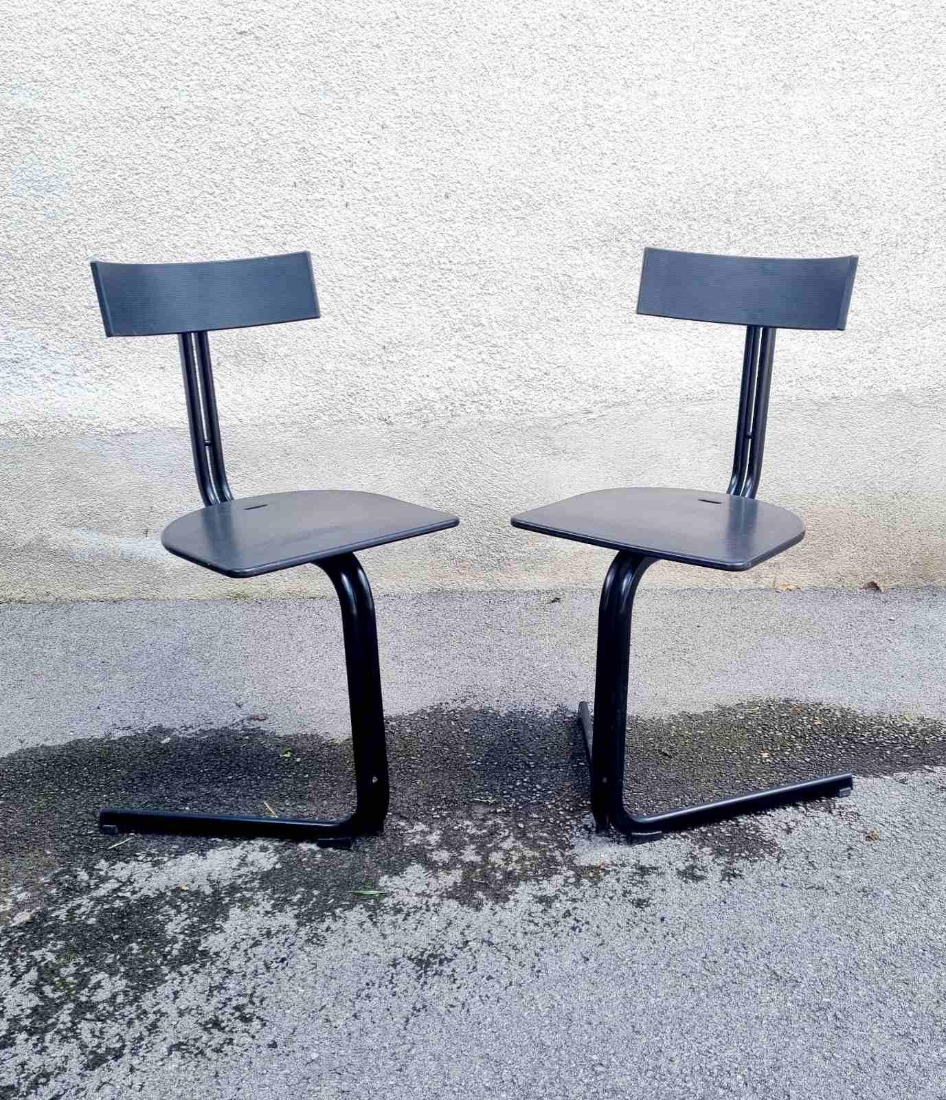Italian Desk Chairs Model Vipera Designed by Luca Leonori for Pallucco, Italy 80s, Pair For Sale