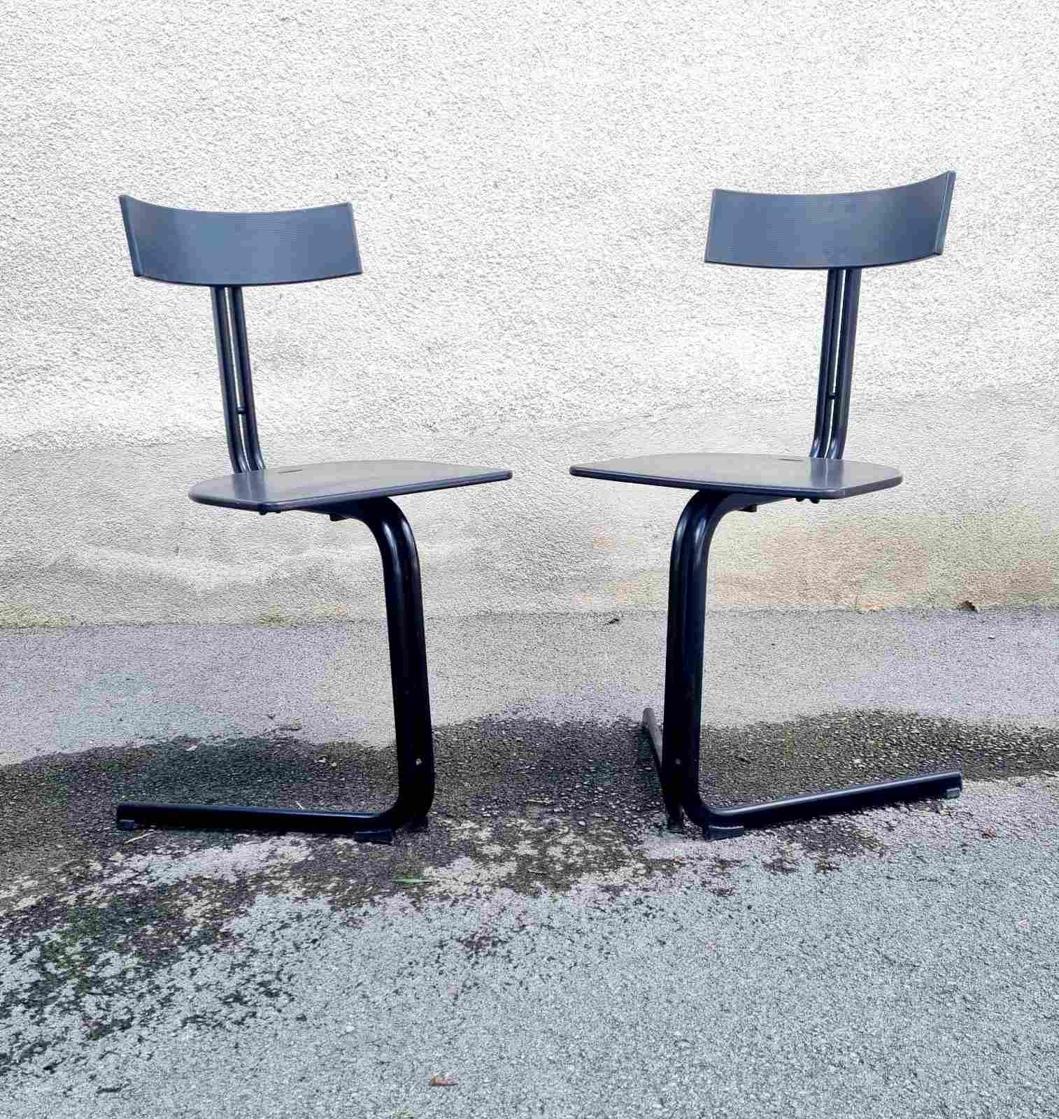 Desk Chairs Model Vipera Designed by Luca Leonori for Pallucco, Italy 80s, Pair For Sale 2