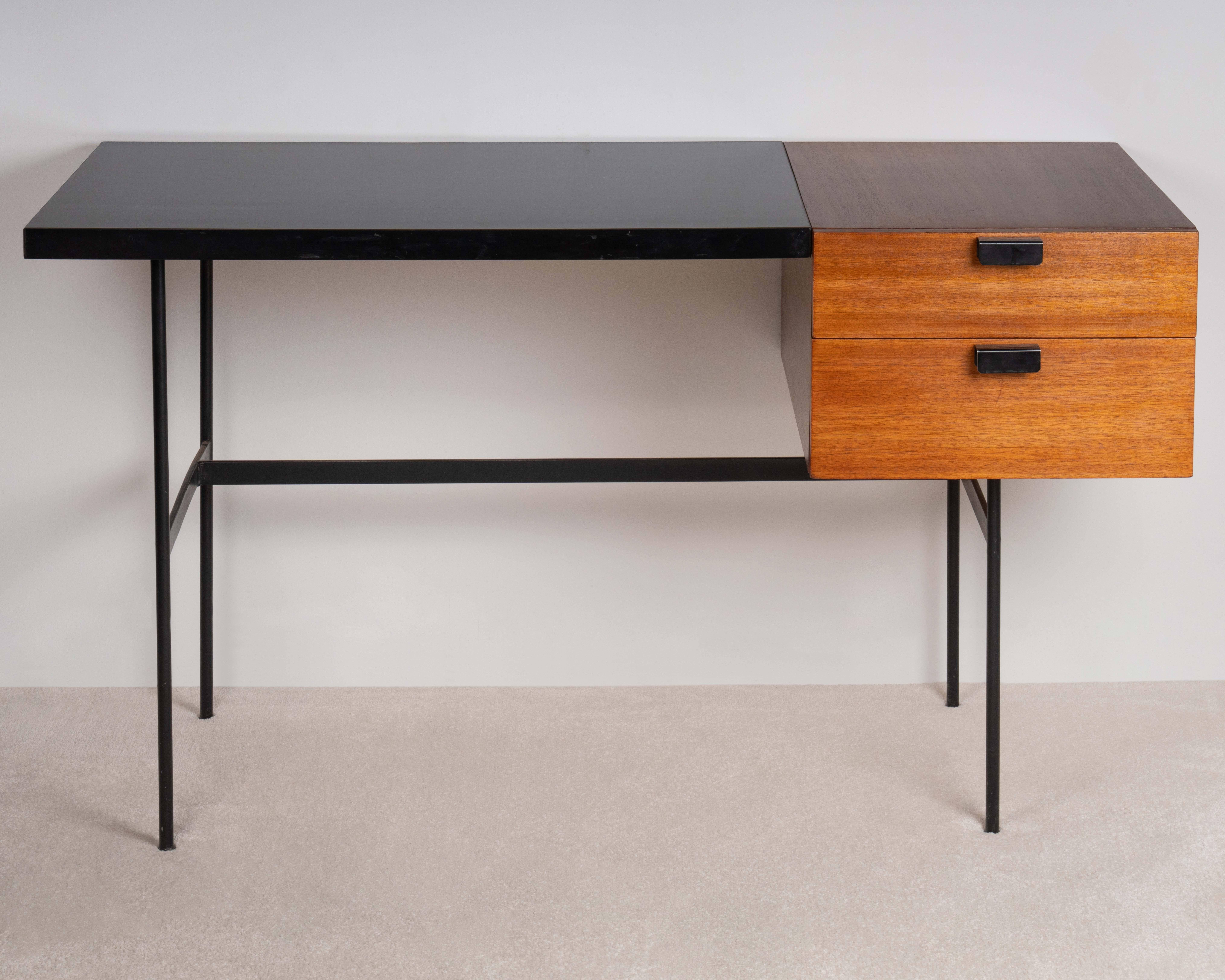 Bureau CM141 de Pierre Paulin en vente 2