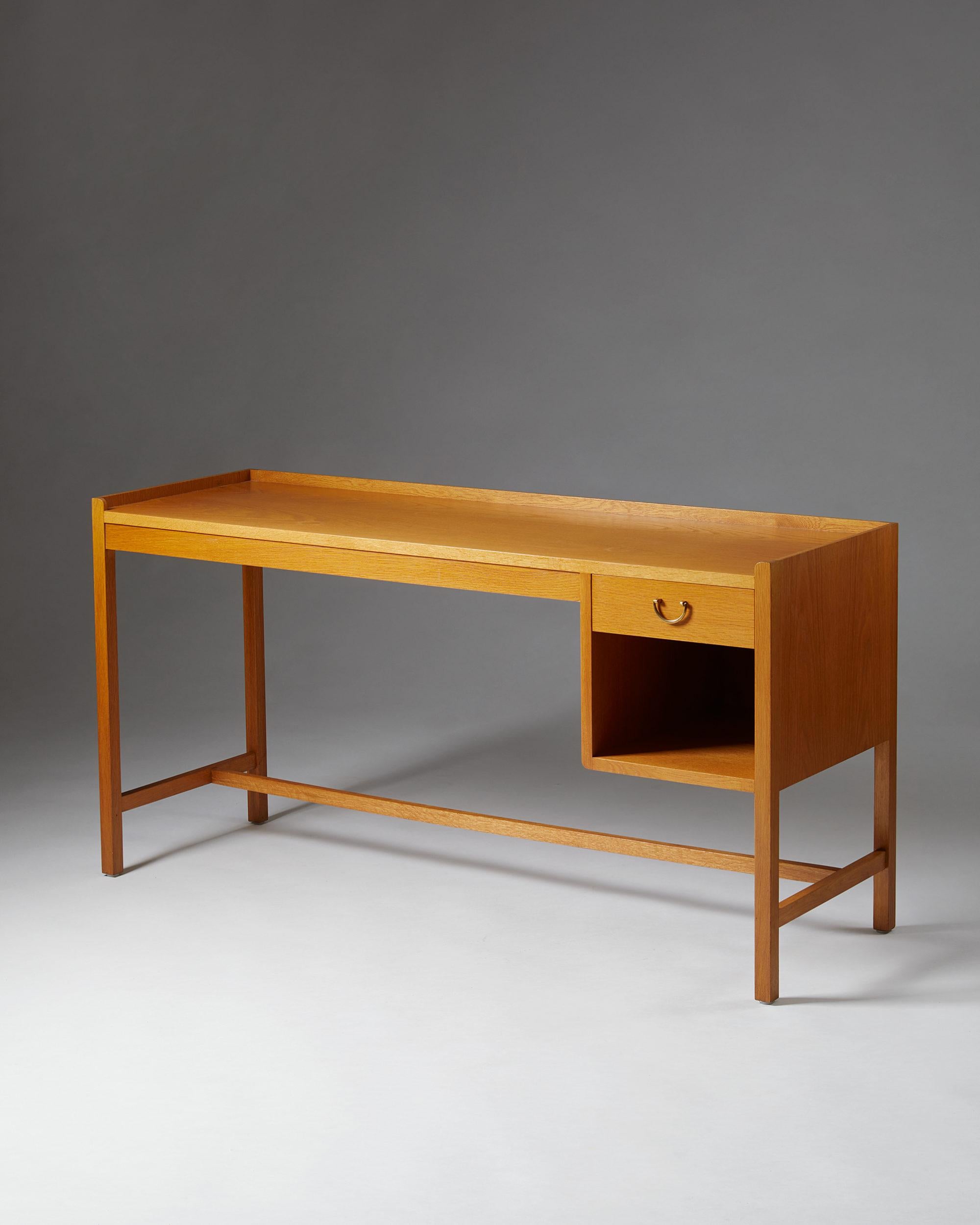 Desk Designed by Josef Frank for Svenskt Tenn 3