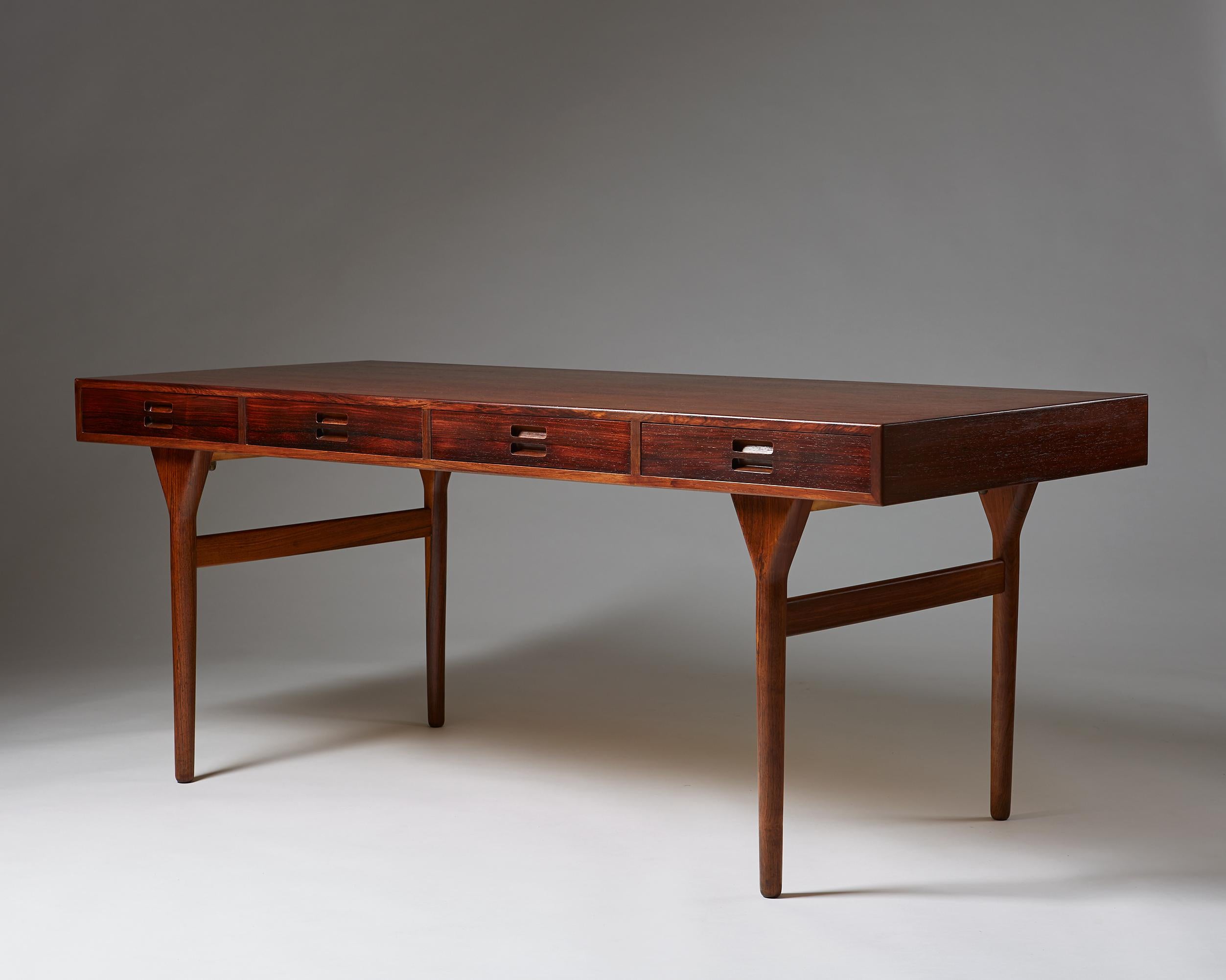 Desk designed by Nanna and Jörgen Ditzel for Sören Willadsen,
Denmark, 1955.
Teak.

Measures: H 72 cm/ 28 1/2