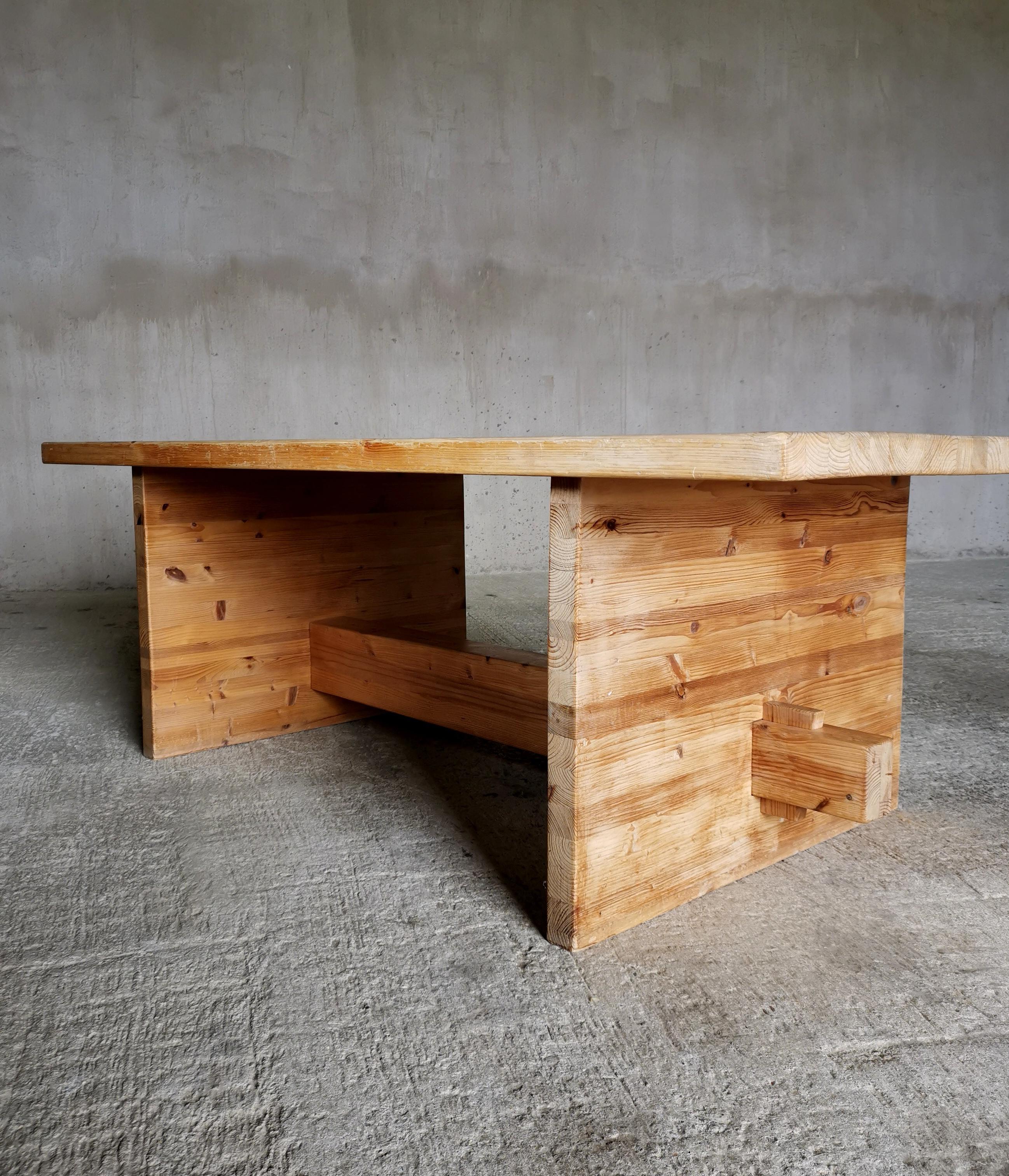 Desk/dining table in solid pine. Prototype from the home of a Danish architect   For Sale 7