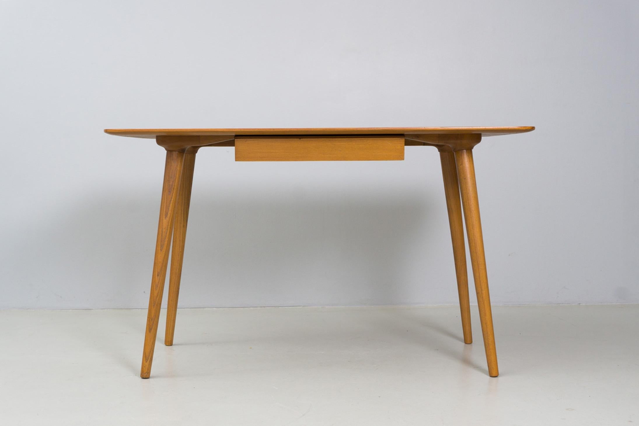 Italian Desk, Elm Wood, Osvaldo Borsani, 1953 For Sale