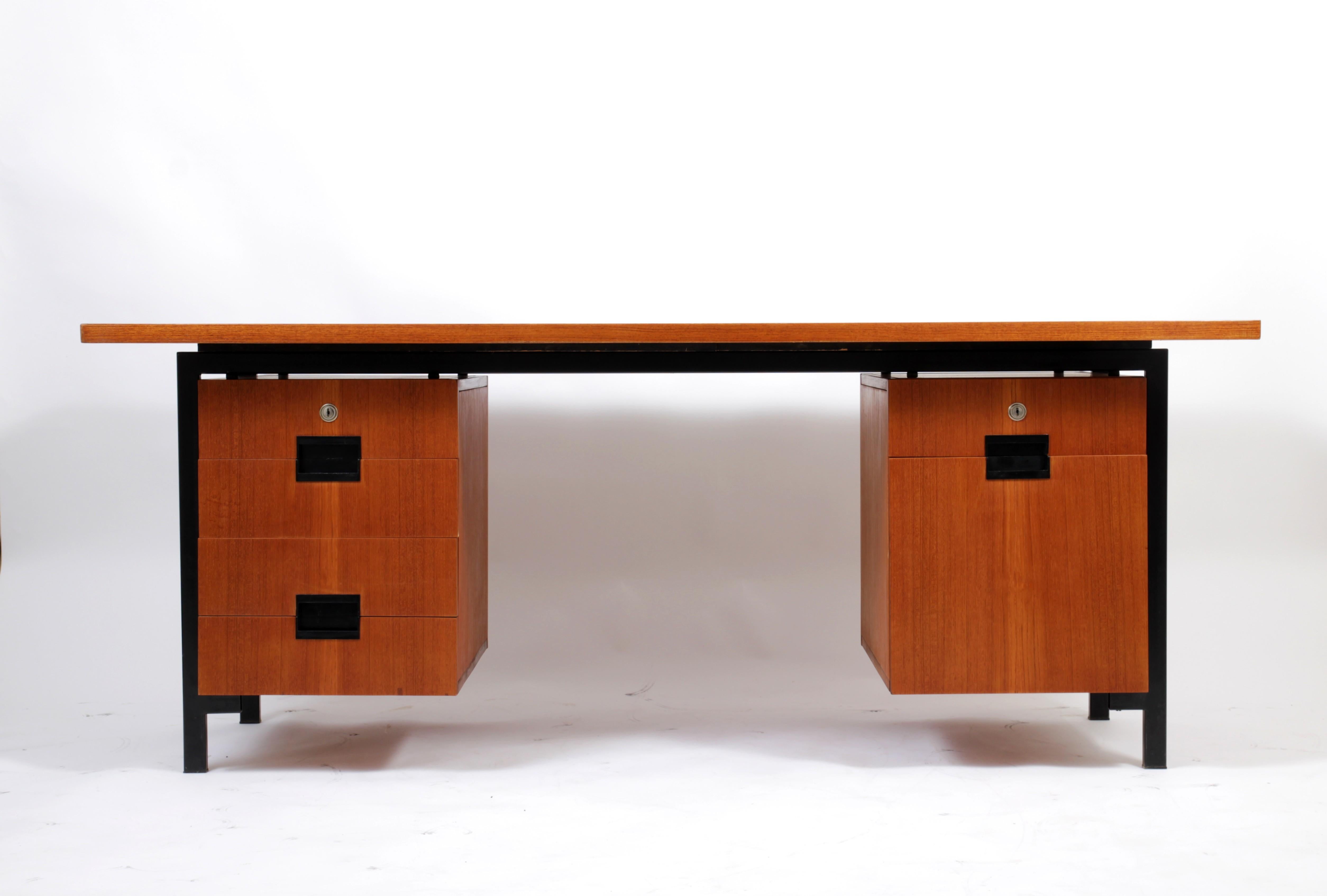 Desk EU02 by Cees Braakman For Sale 3