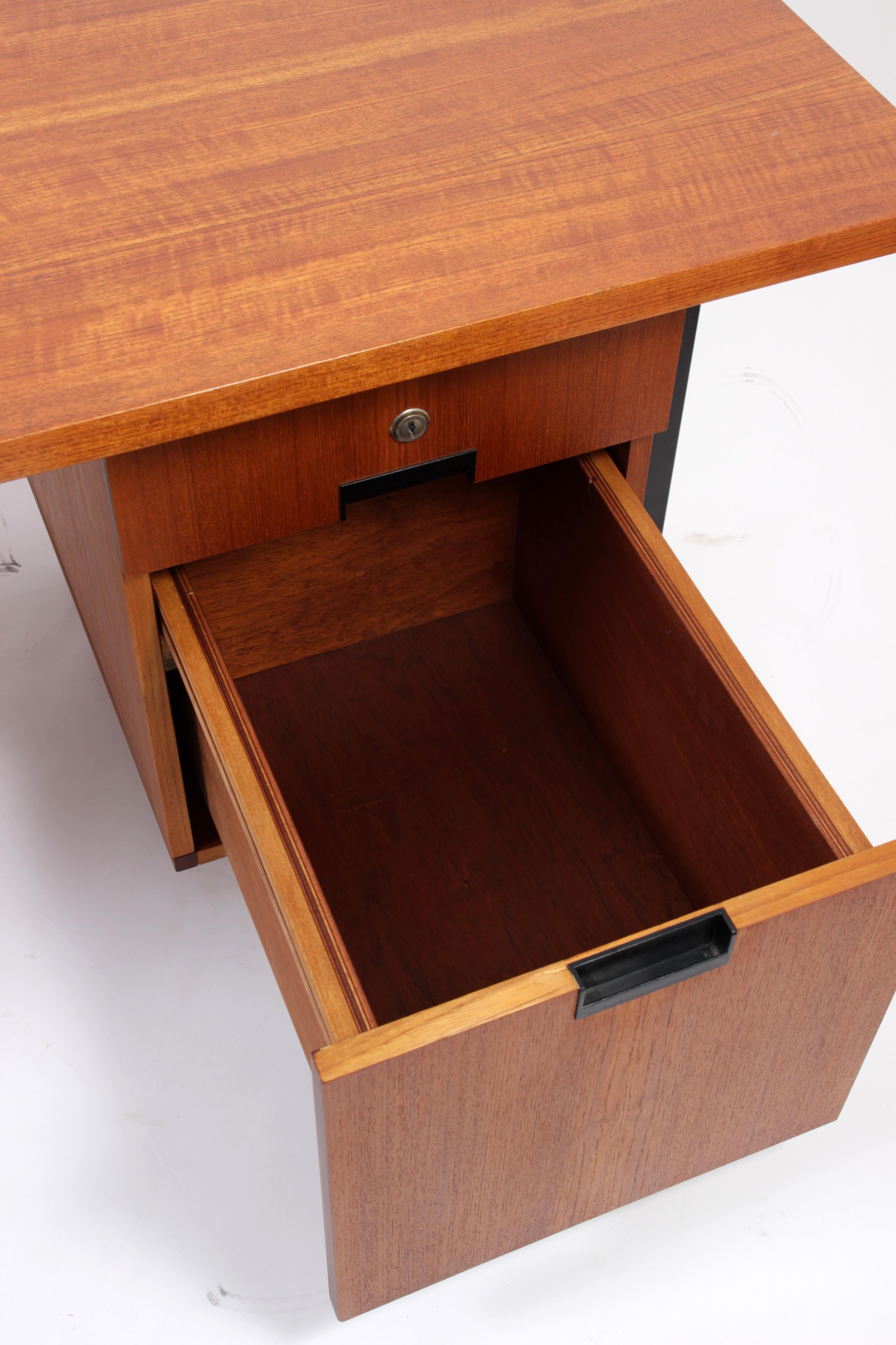 Mid-20th Century Desk EU02 by Cees Braakman For Sale