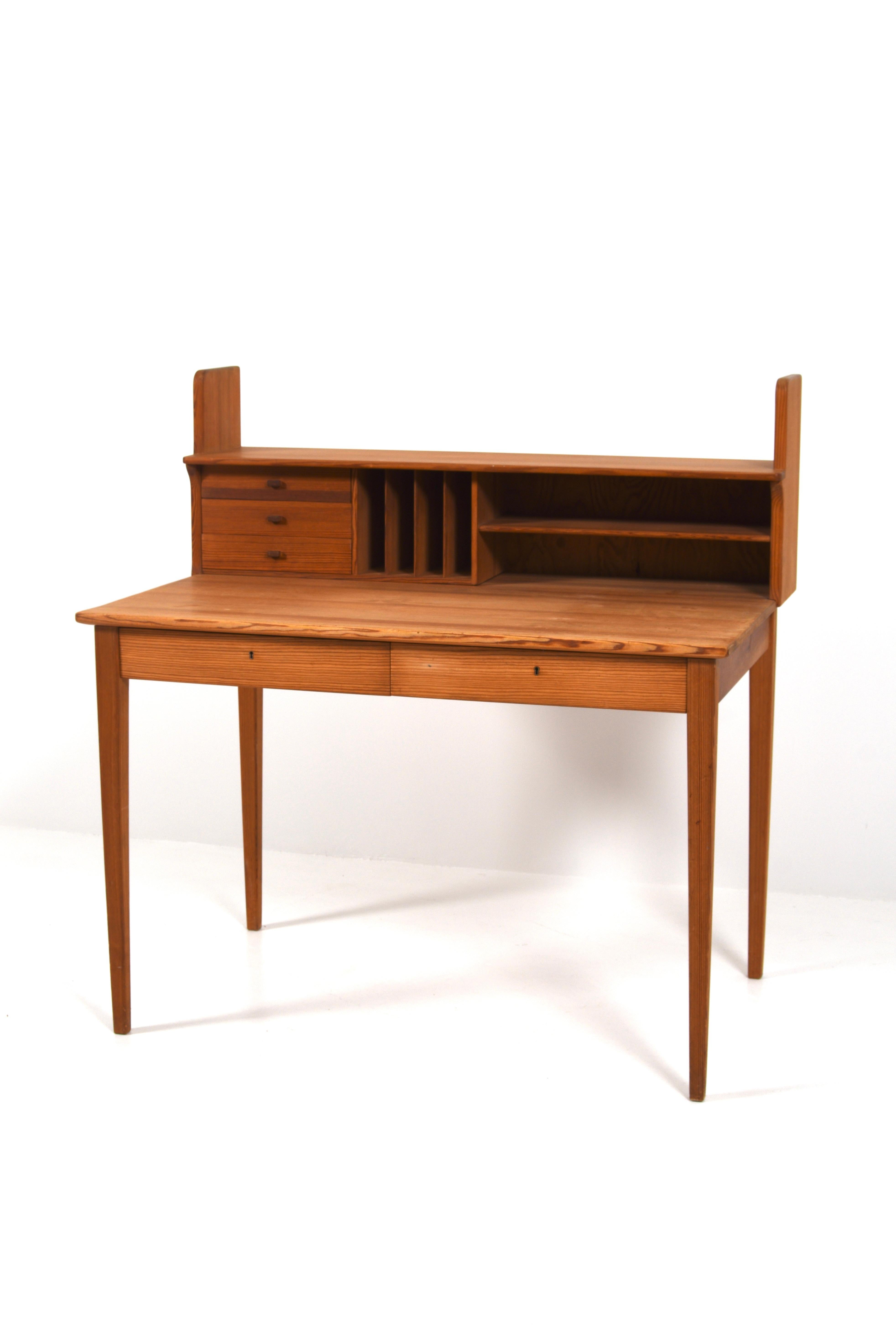 Art Deco Desk Fryklund in pine by Carl Malmsten For Sale