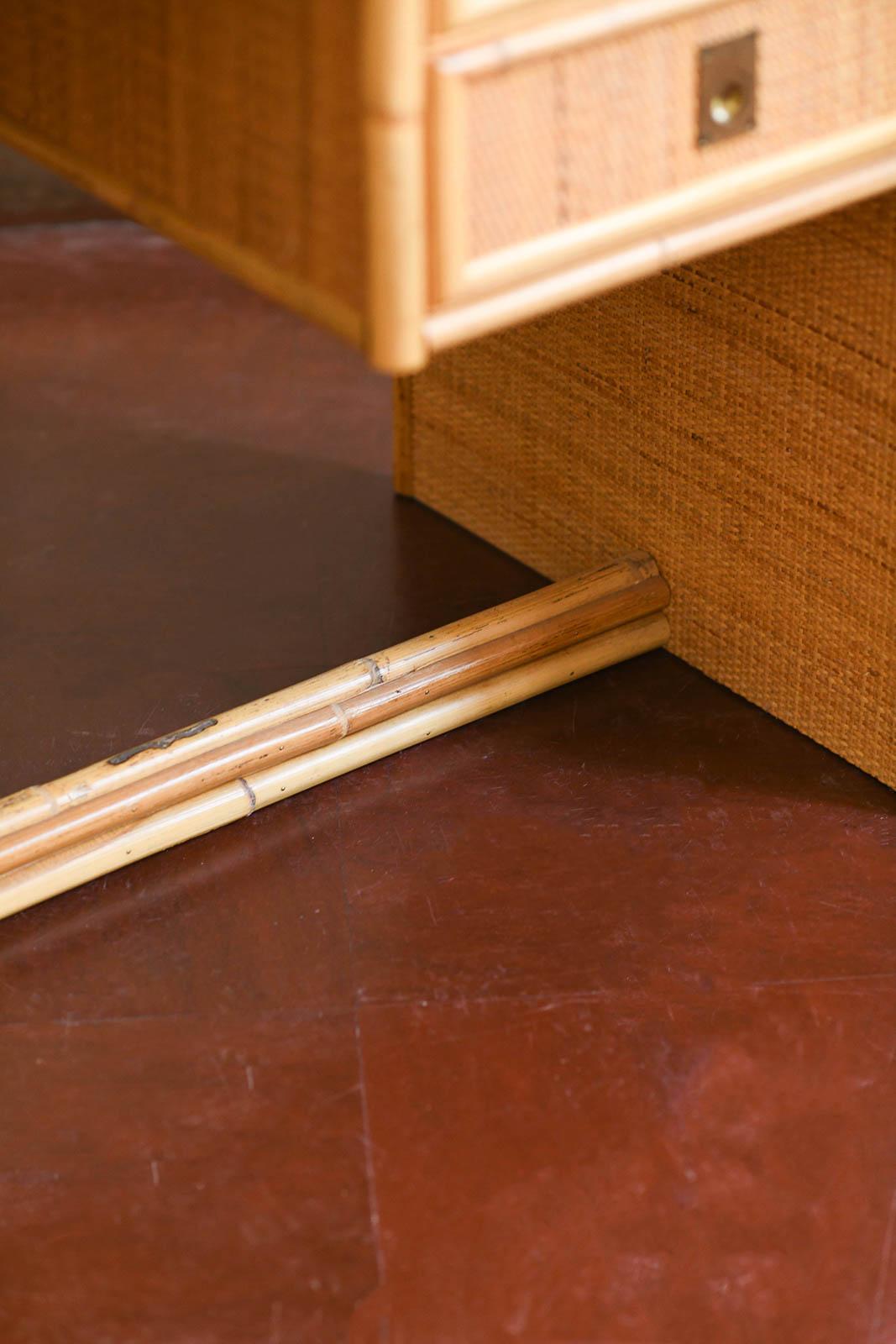 Desk in bamboo and wicker with brass details. Produced by Dal Vera, 1970s For Sale 3