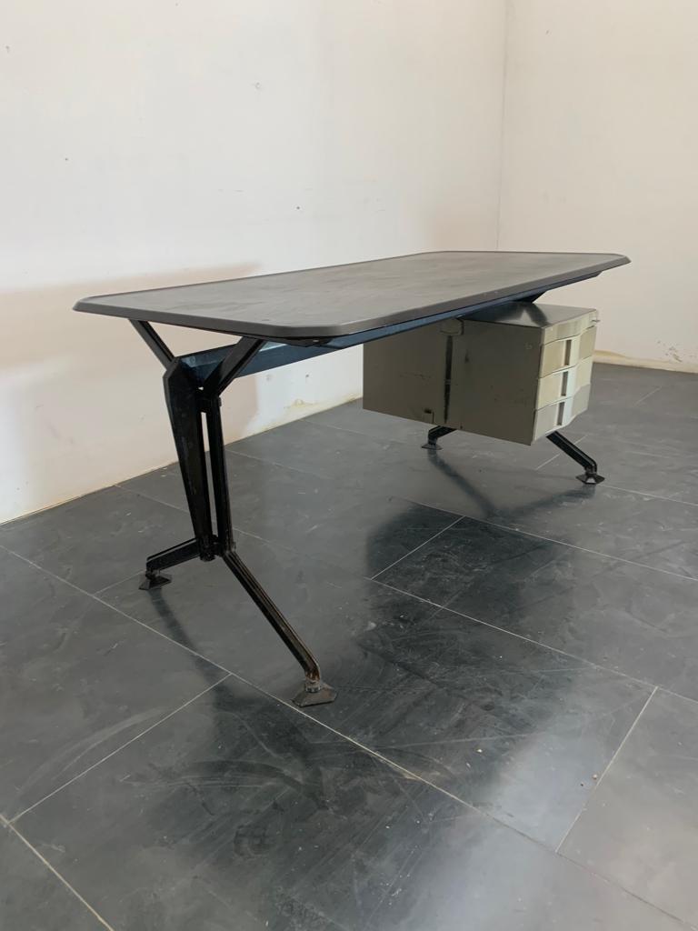 Desk in Metal by BBPR for Olivetti, 1960s 2