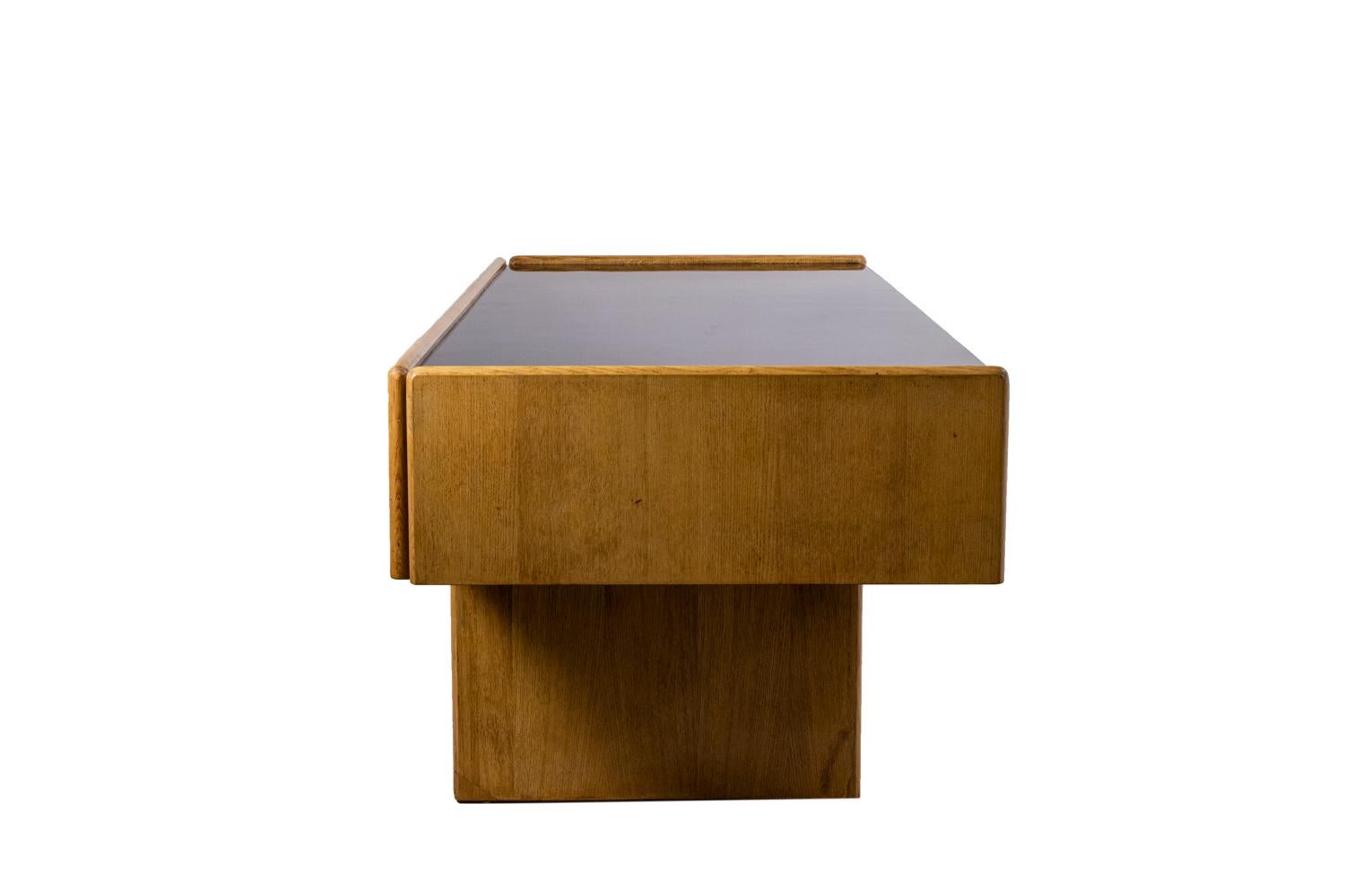 Desk in oak, 1970s In Excellent Condition For Sale In Saint-Ouen, FR