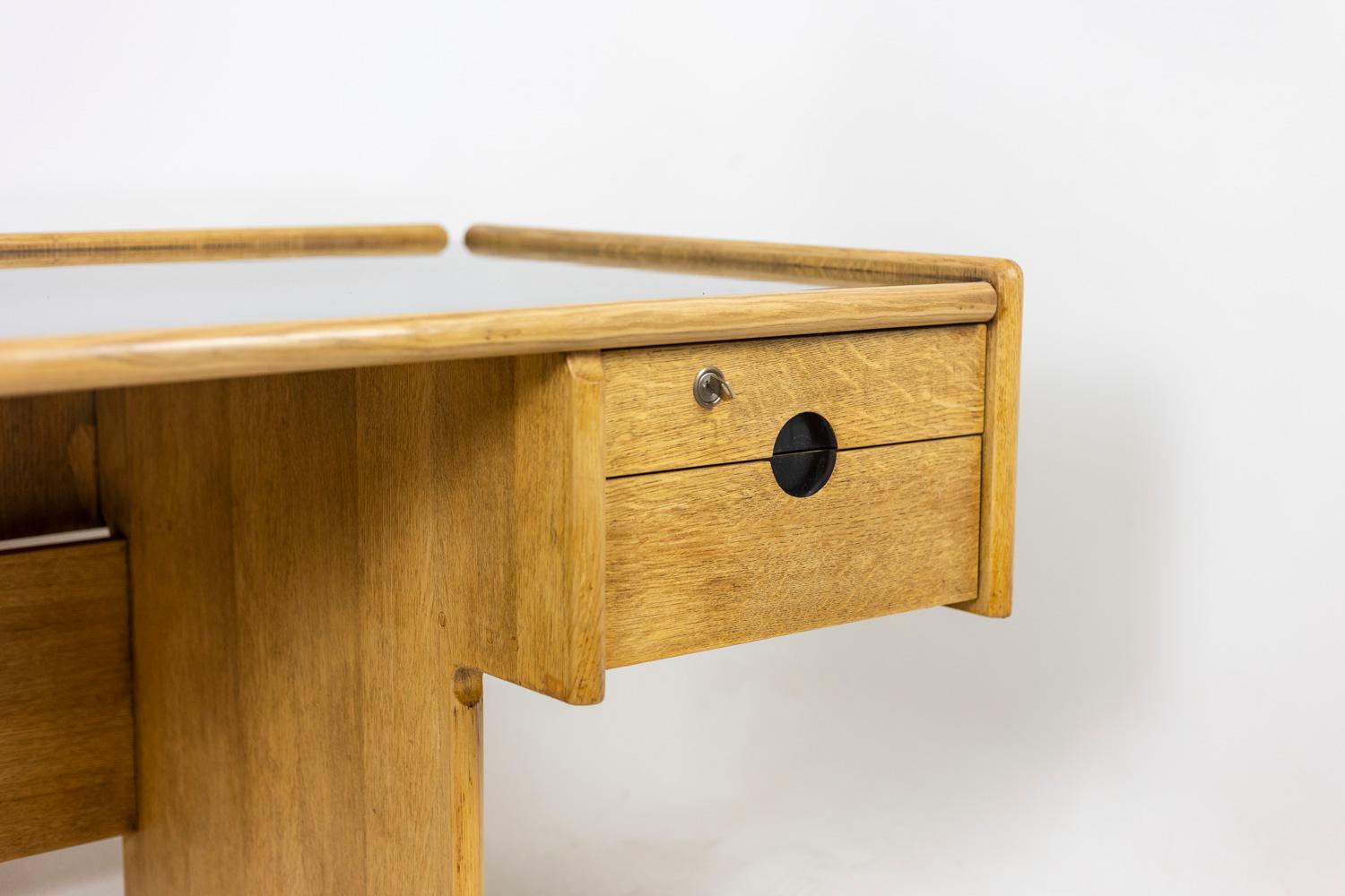 20th Century Desk in oak, 1970s For Sale