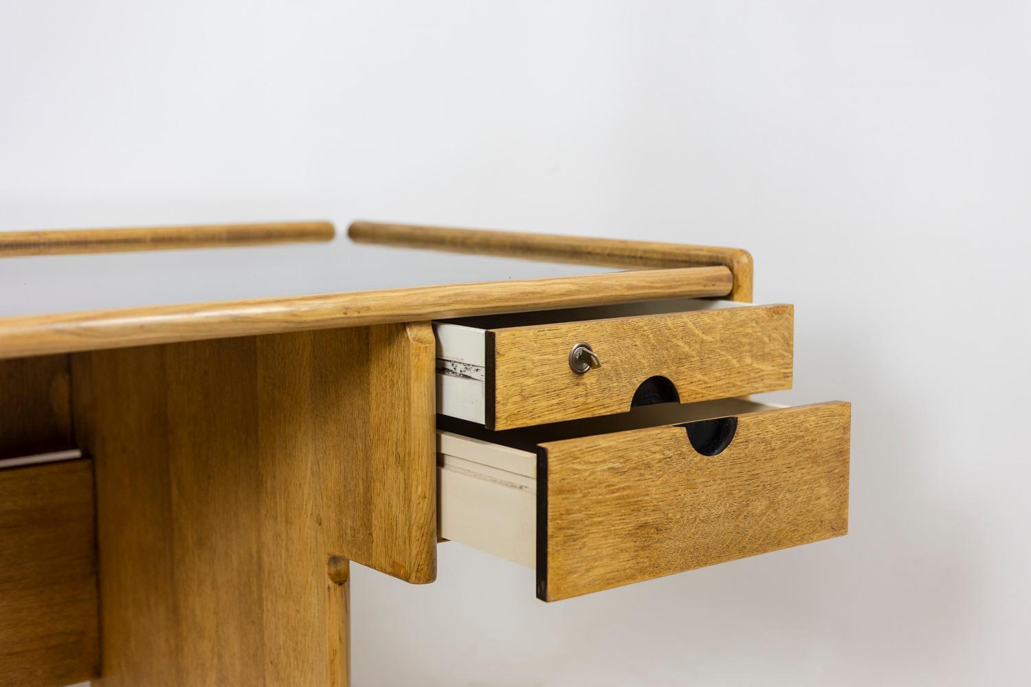 Desk in oak, 1970s For Sale 2